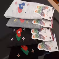 جوراب طرح دار قلبی