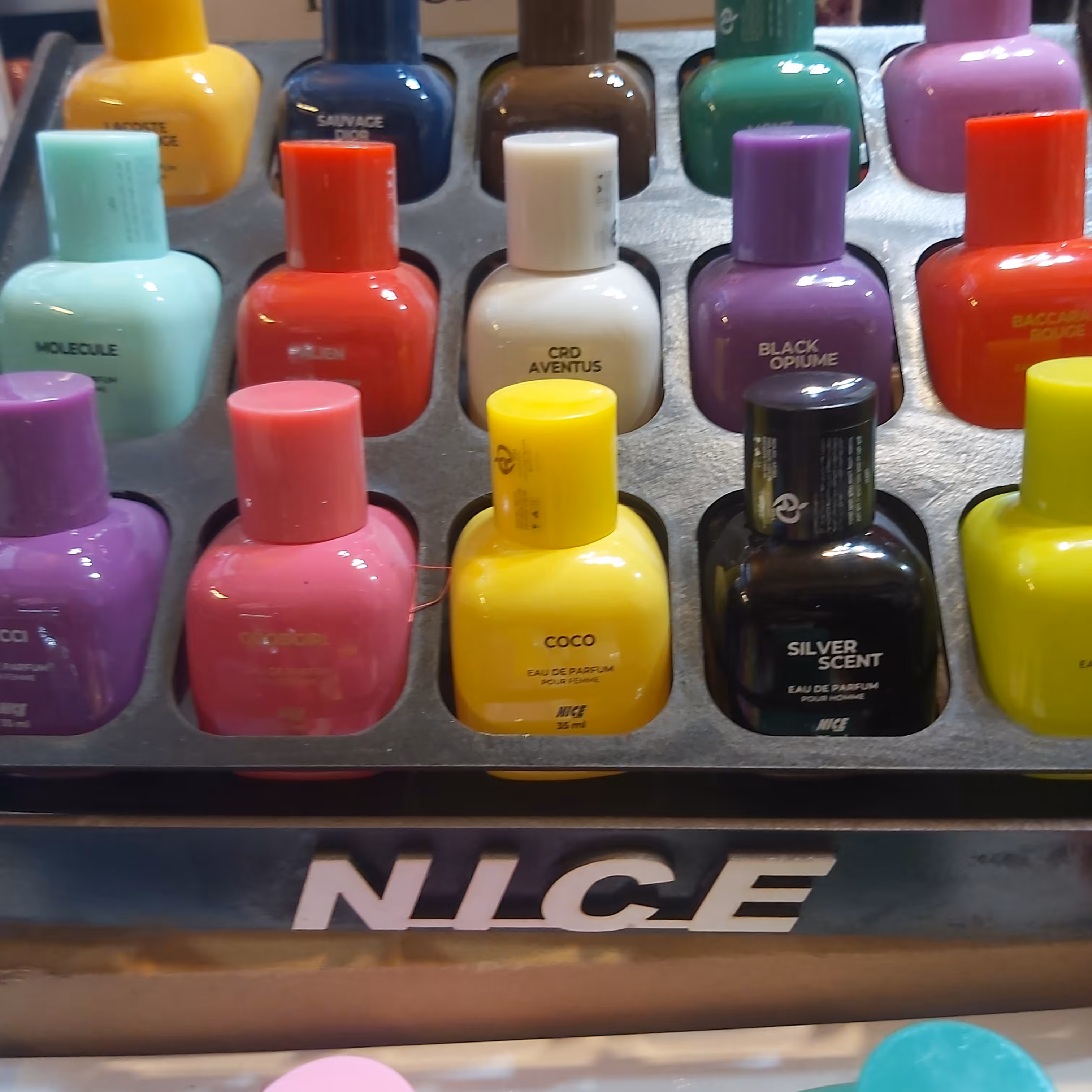 عطر 35 میل مکعبی
