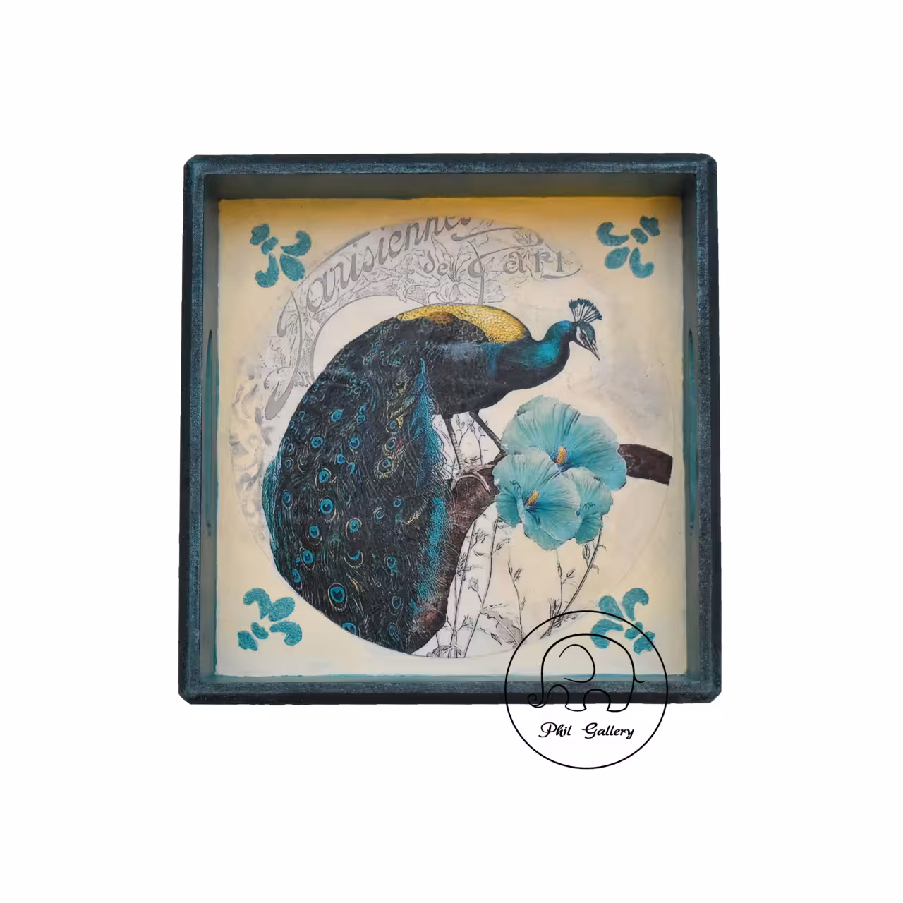 سينی چوبی دکوراتيو سبزآبی با نقوش برجسته و طرح طاووس