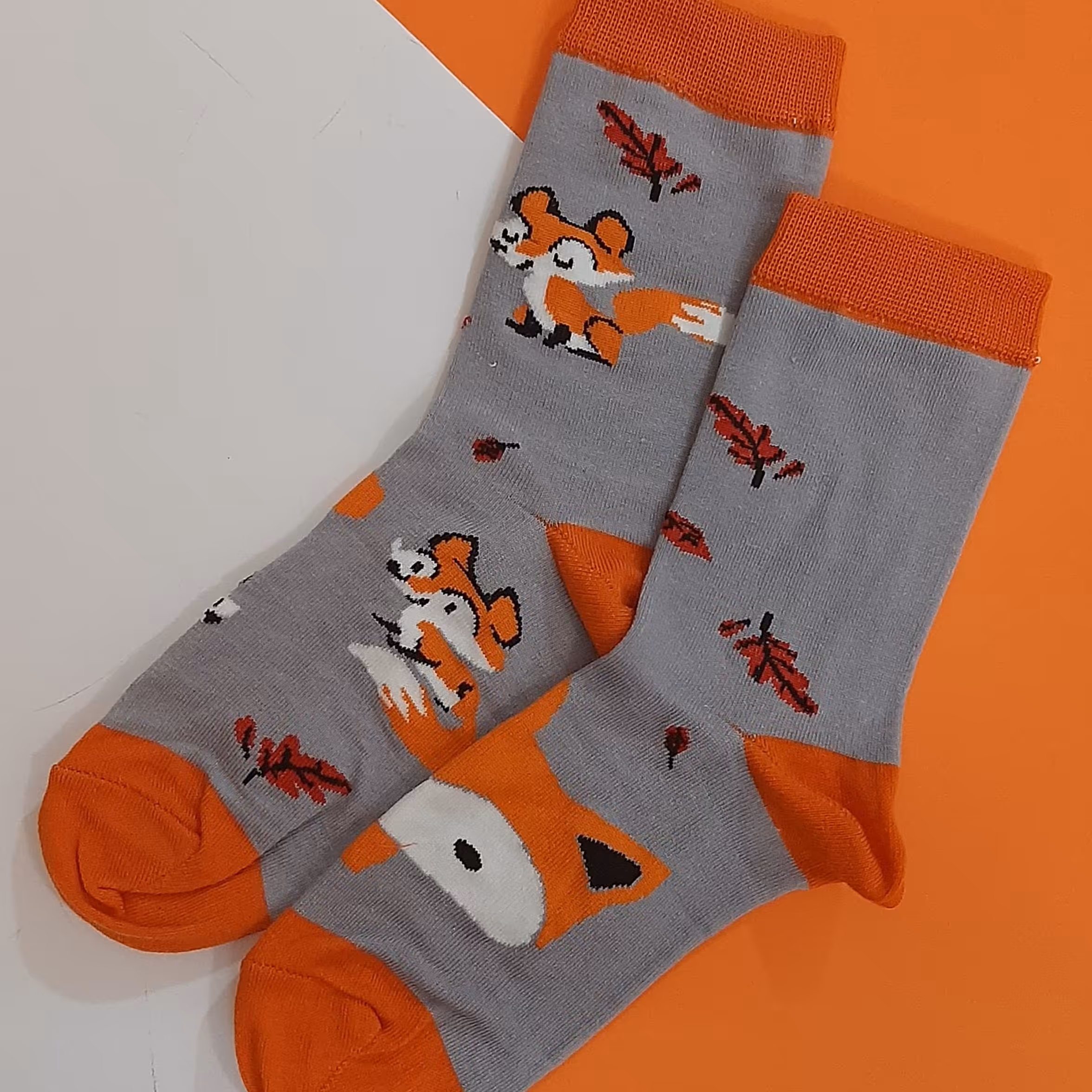 جوراب تا به تا  فانتزی روباهی طوسی نارنجی ضد تعریق فری سایز