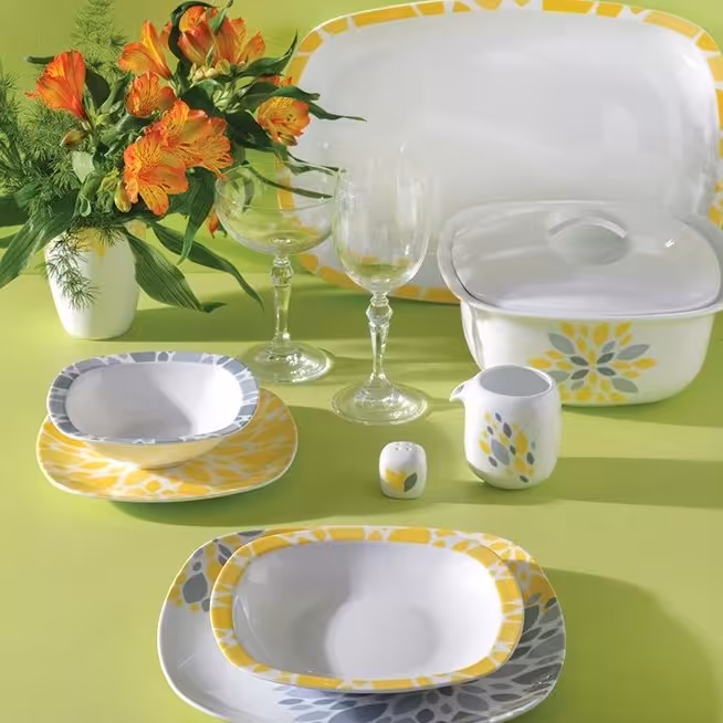 سرویس 27 پارچه  چینی زرین مدل سلنازرد درجه عالی 
