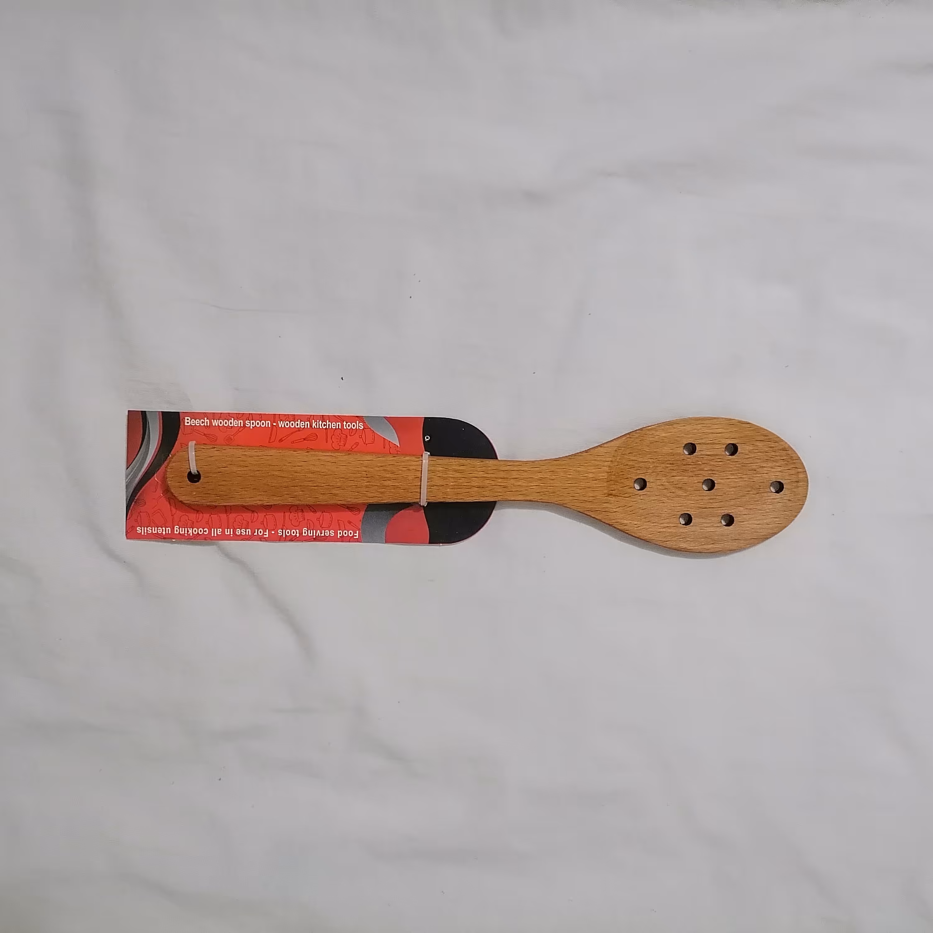 کفگیر چوبی از چوب راش با بهترین کیفیت و آغشته به روغن 