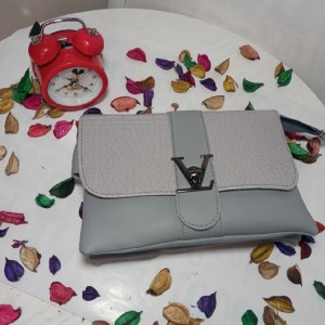 کیف دوشی زنانه