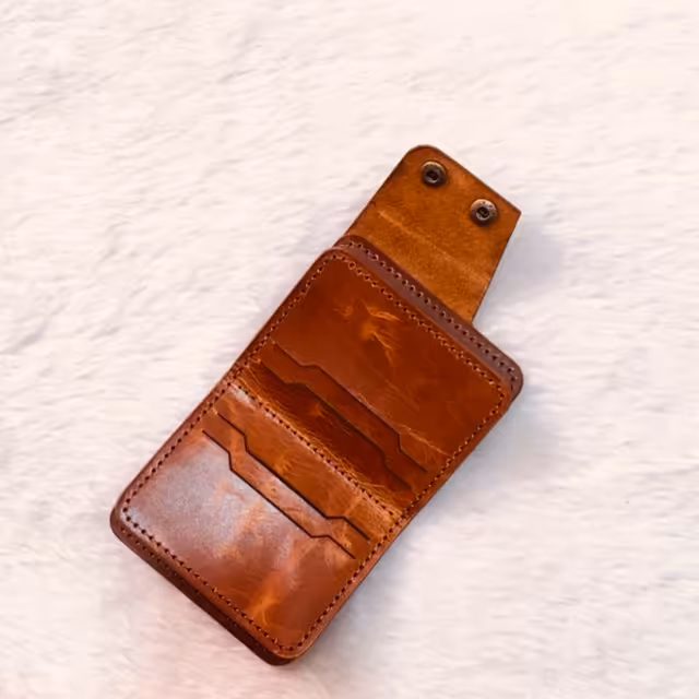 جاکارتی جیبی دست دوز چرم گاوی کریزی