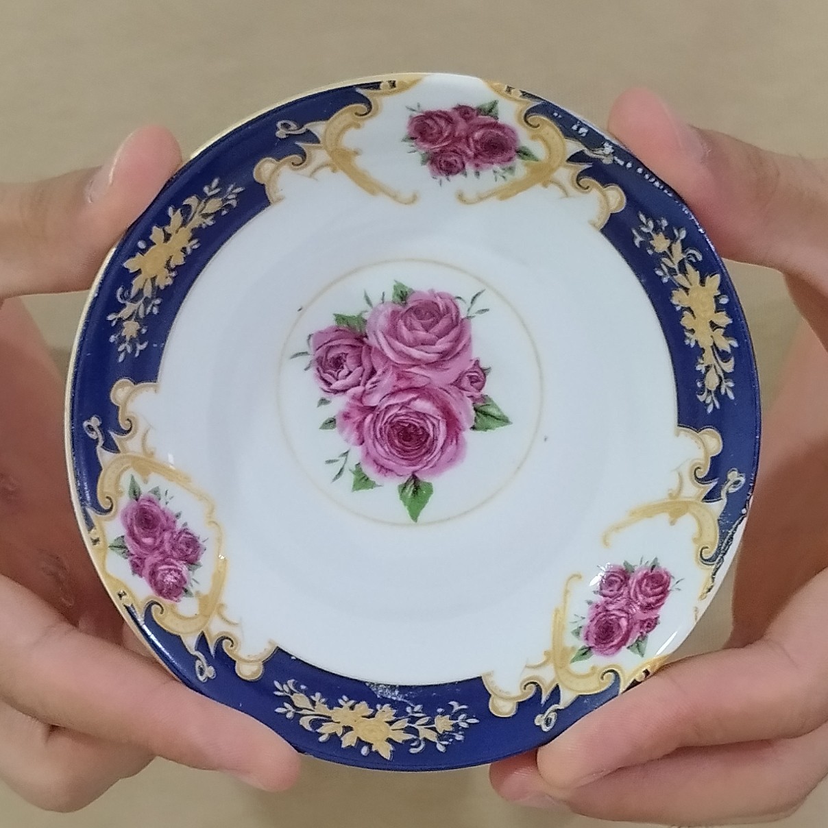 نعلبکی چینی طرح معینی سرمه ای رز بسته 6 عددی با ارسال رایگان
