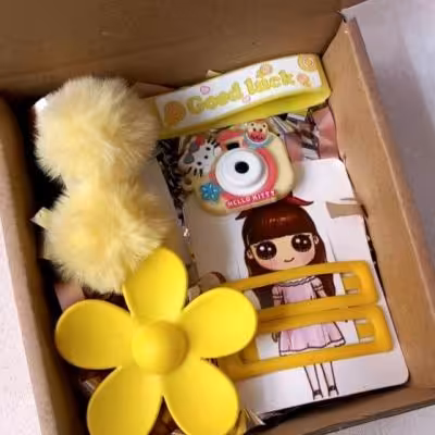 پک هدیه اقتصادی رنگ‌ زرد