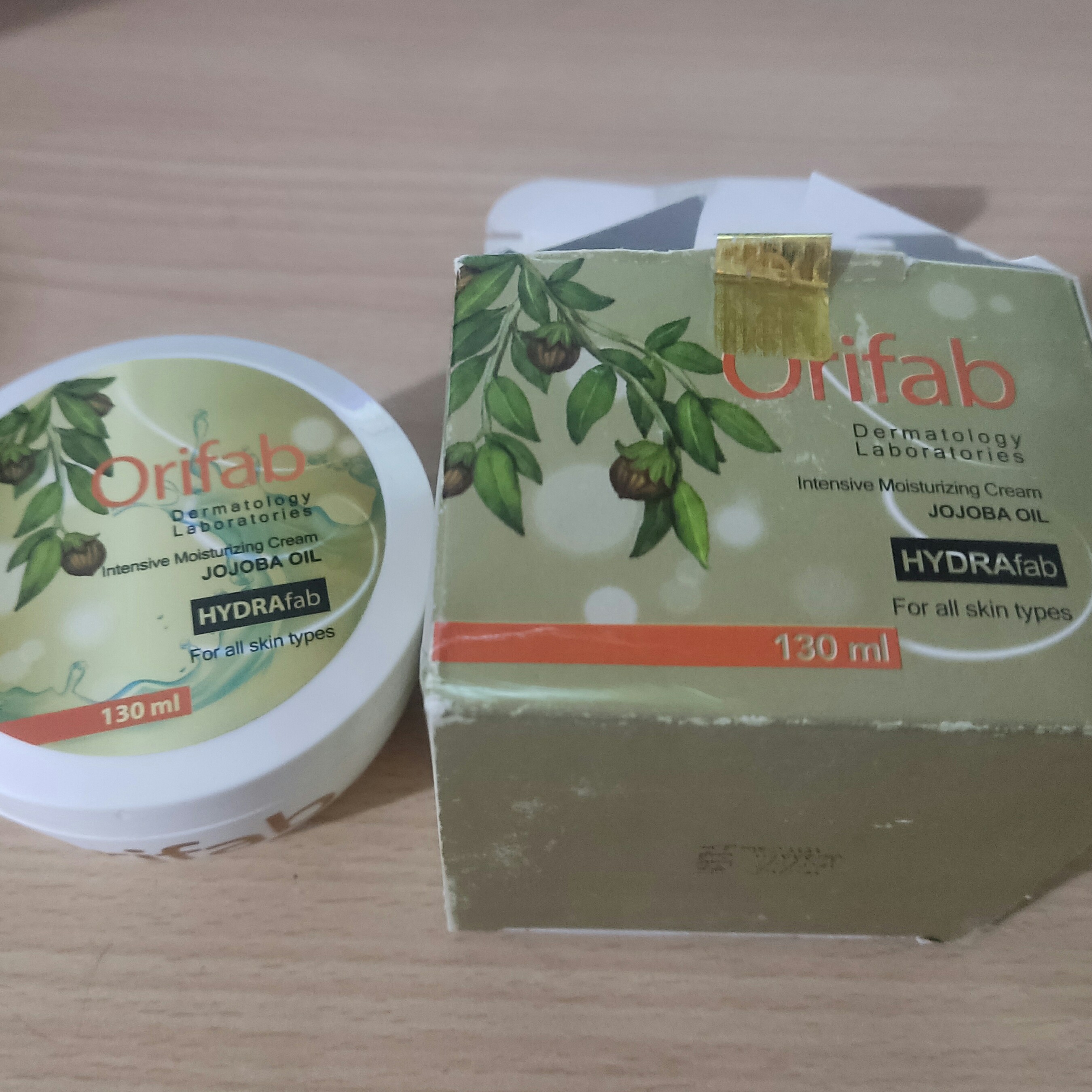 کرم مر طوب کنند اوری فاب با وزن 150گرم با 3رایحه