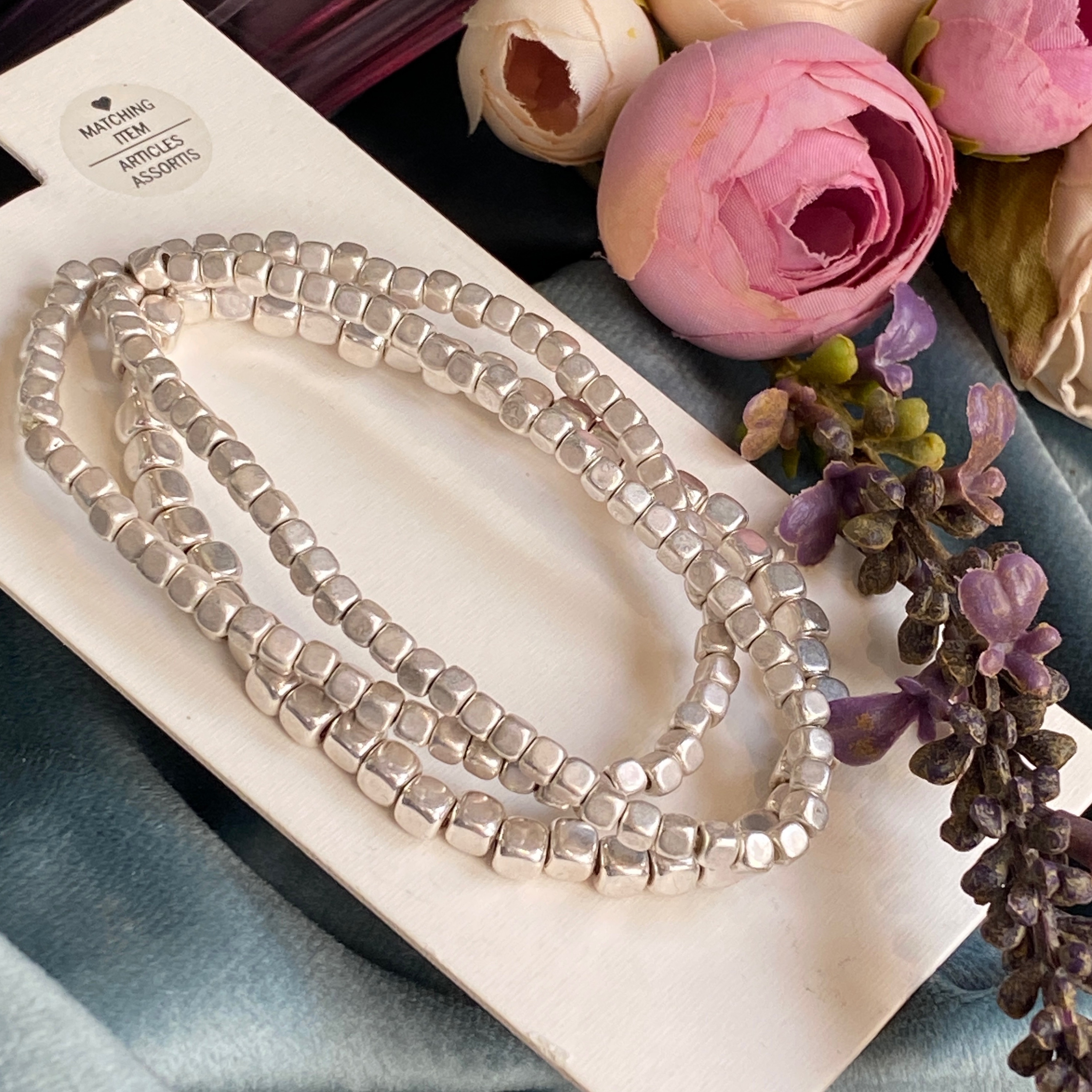 دستبند کشی در پک سه تایی