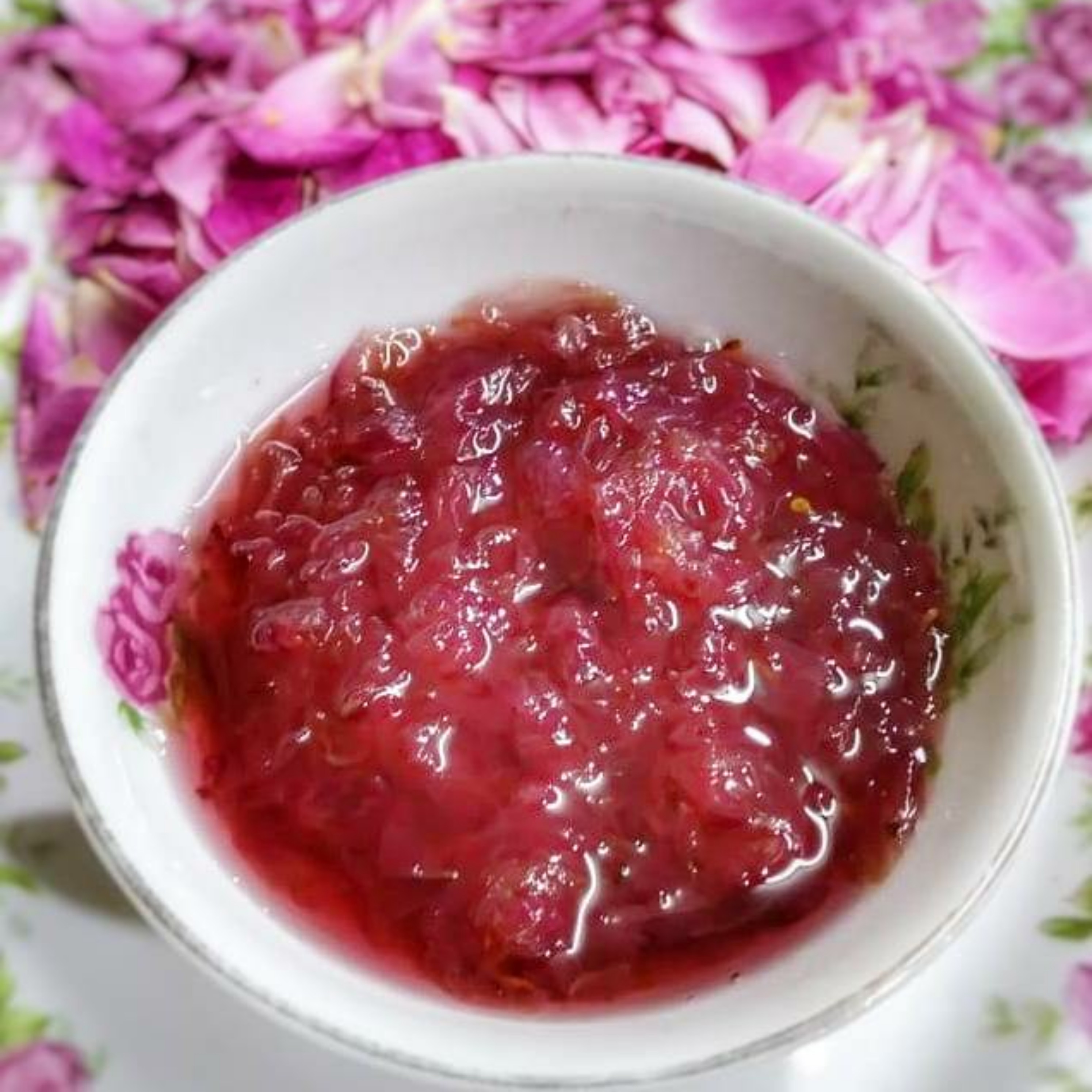 مربای گل محمدی تبریزی900گرمی