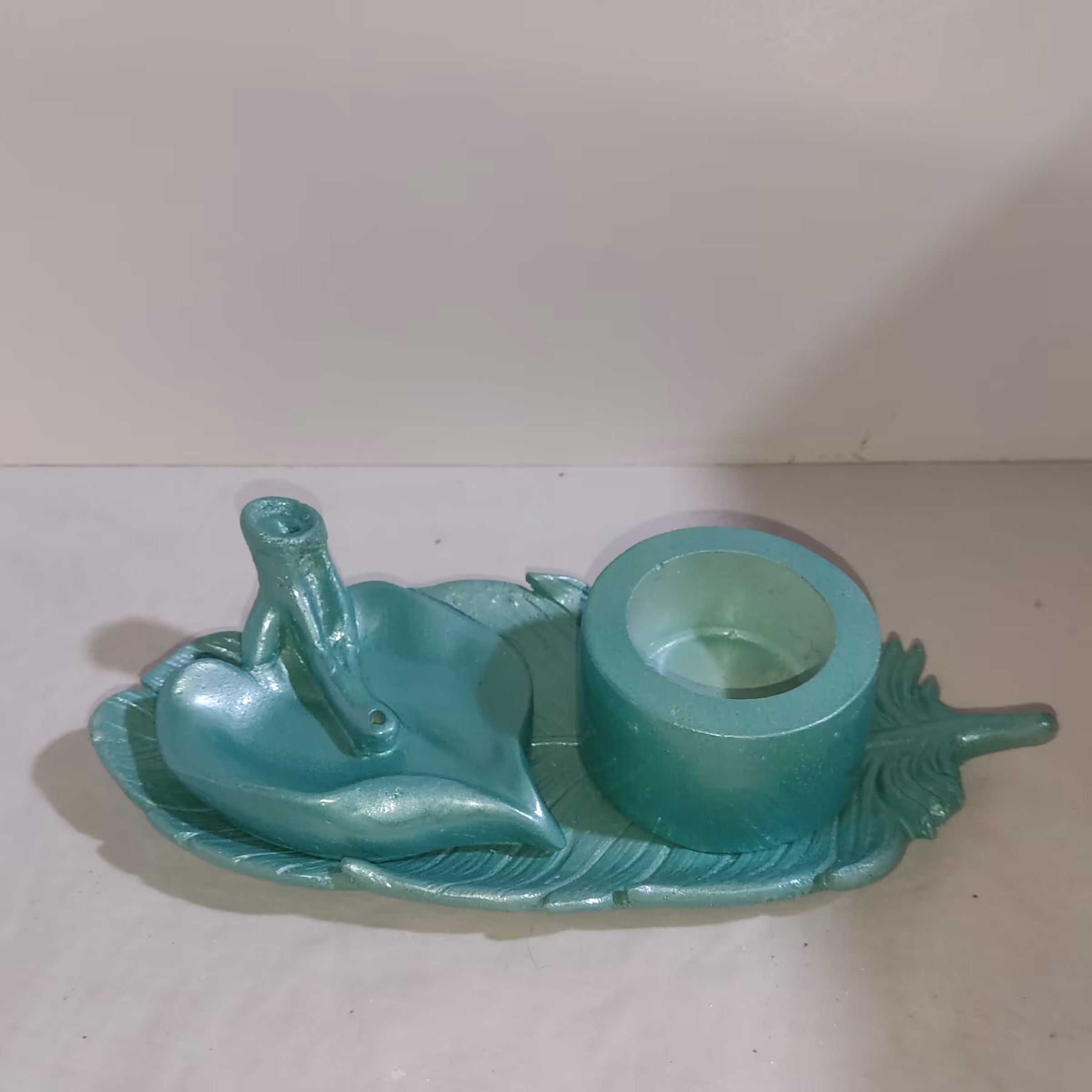 دکوری سنگی.دکوری بتنی.تزئینی.اکسسوری.سنگ مصنوعی.جا عودی.جا شمعی