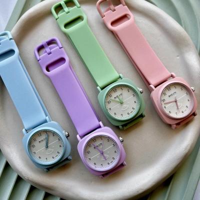 ساعت سیلیکونی رنگی