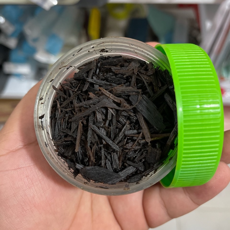 بخور(گشته) عربی با عطری بی نظیر جهت معطر کردن فضا