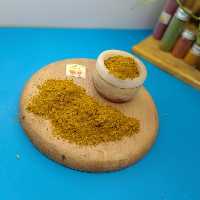 ادویه کاری  تازه ساب خانگی 100 گرمی آسا