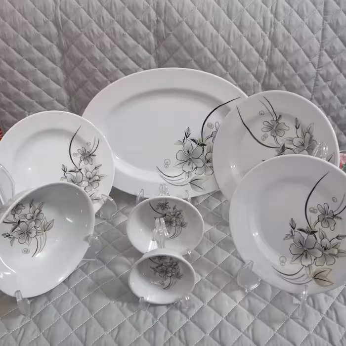 سرویس 37 پارچه ملامین مارک سپید یزد 6 نفره دارای استاندارد نشکن 