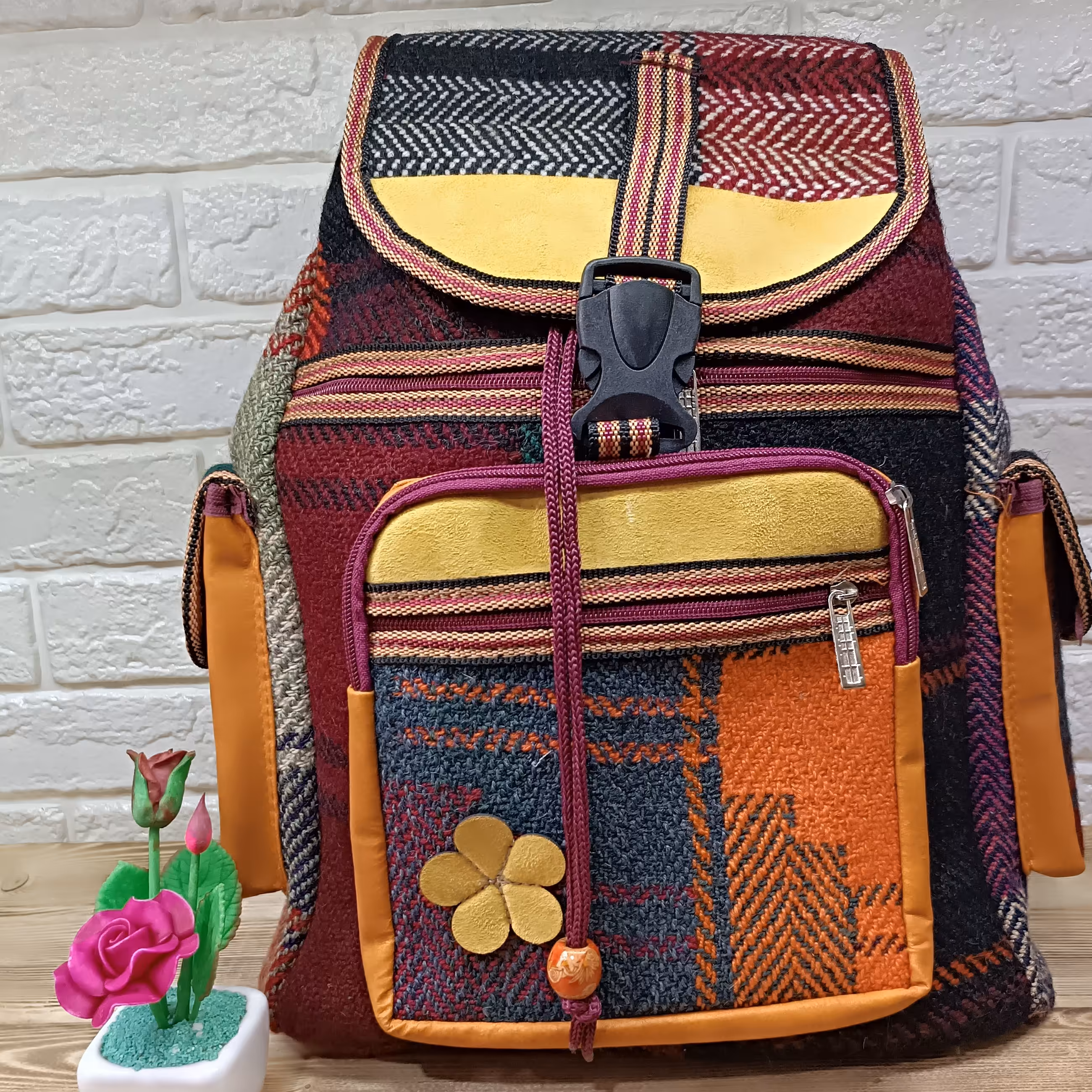 کوله پشتی پشمی گلیمی دستبافت فانتزی مدرسه ای  قیمت مناسب  