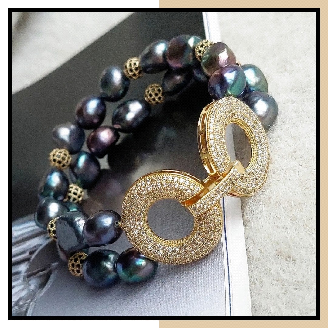 دستبند مروارید پرورشی هفت رنگ اصل دور دیفه  با قفل سوارسکی وارداتی و گوی سوارسکی 