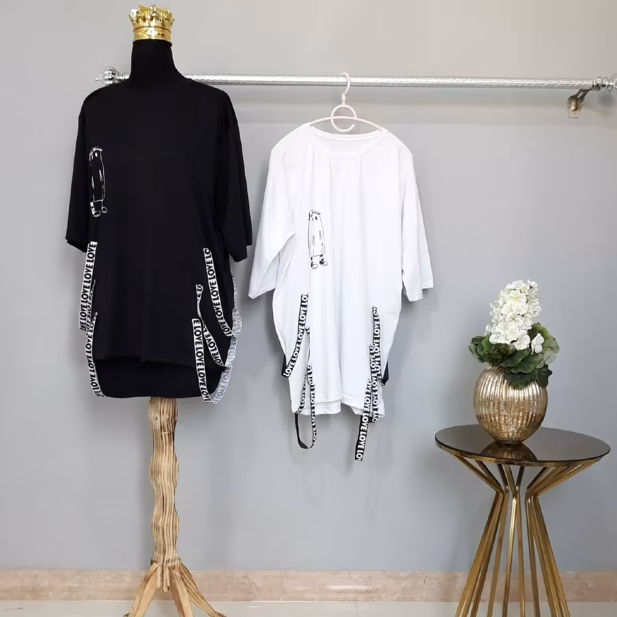 تیشرت لش زنانه و دخترانه و پسرانه فری سایز تا48 جنس ویسکوز سفید مشکی