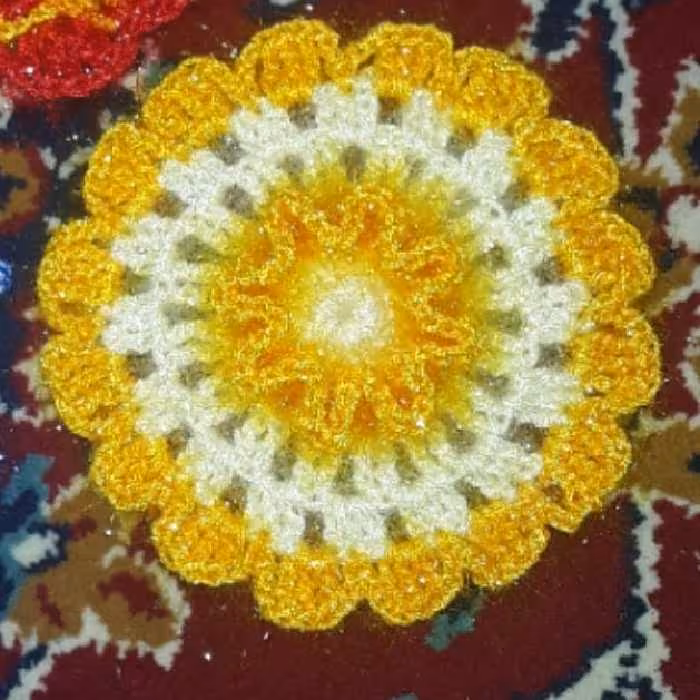 اسکاج دست بافت طرح گل آفتابگردان