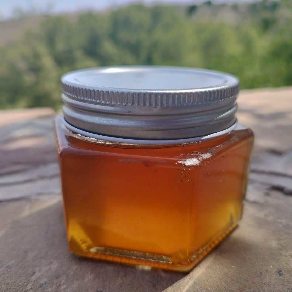 عسل معطر چند گیاه استان فارس صادراتی 250 گرمی بدون افزودنی ظرف شیشه خرس-خور ارسال رایگان ضمانت مرجوعی