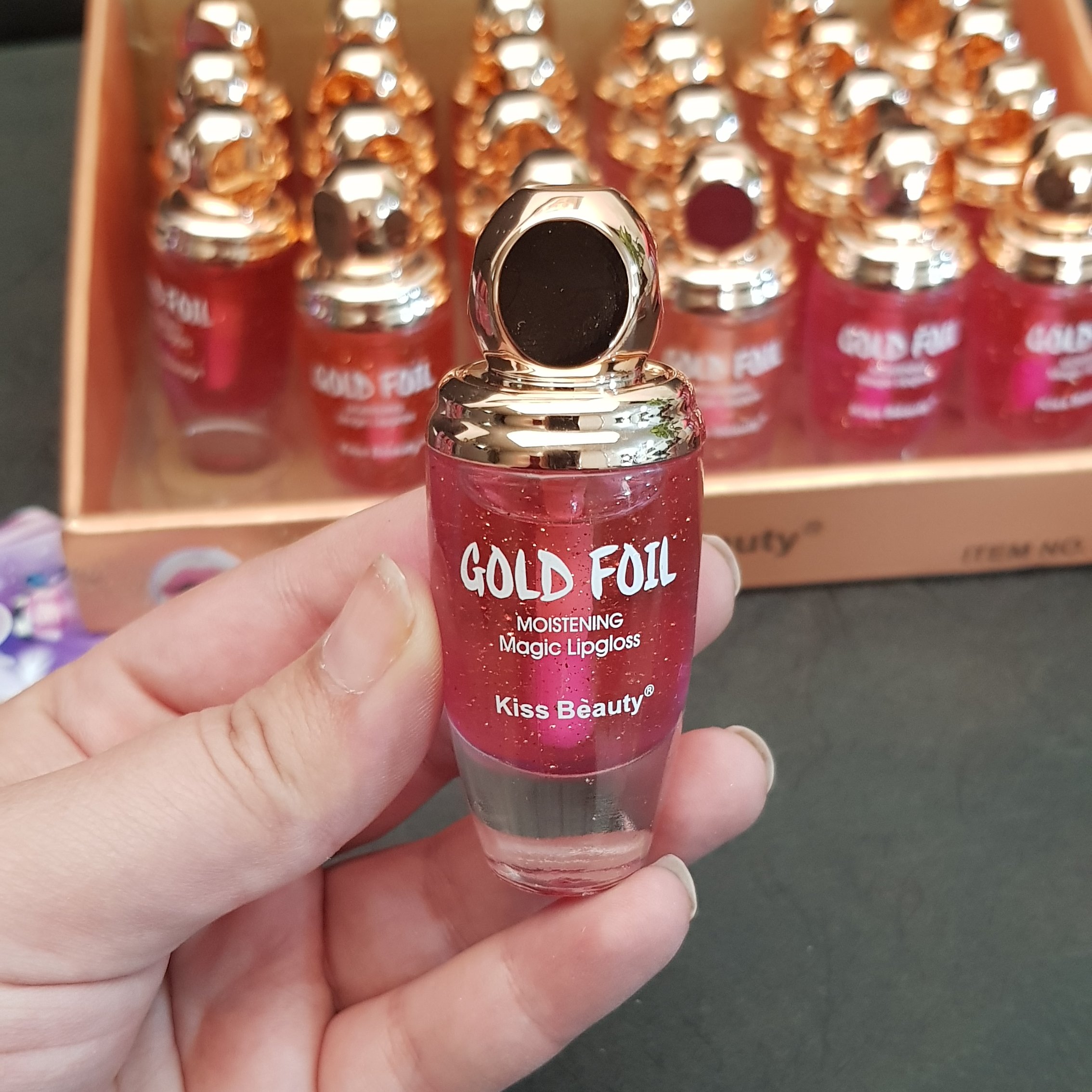 لیپ گلاس سلطنتی حاوی ذرات طلا 24kgold