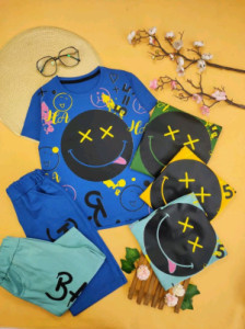 تیشرت وشلوارک استیکر مشکی