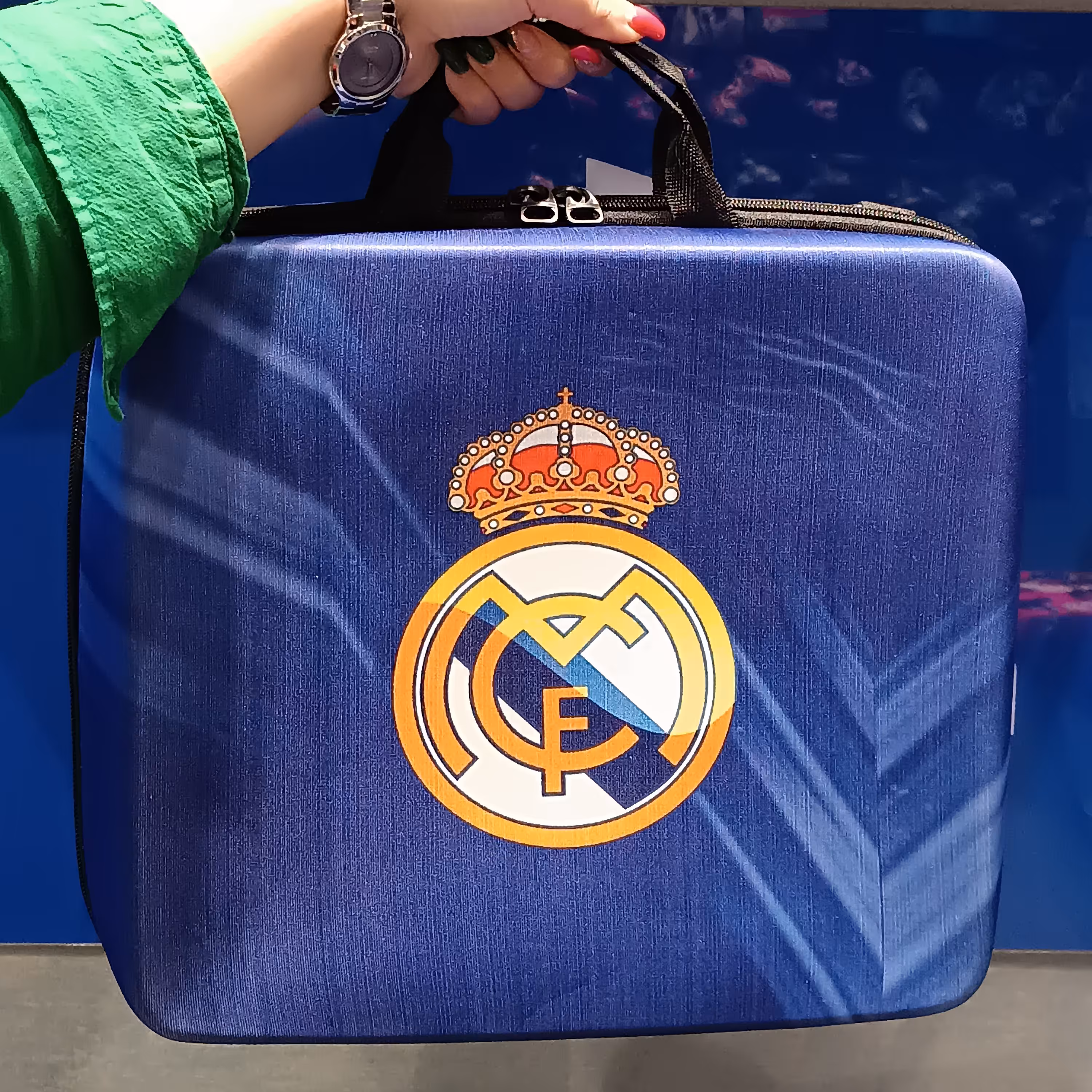 کیف حمل کنسول ps4 طرح رئال 