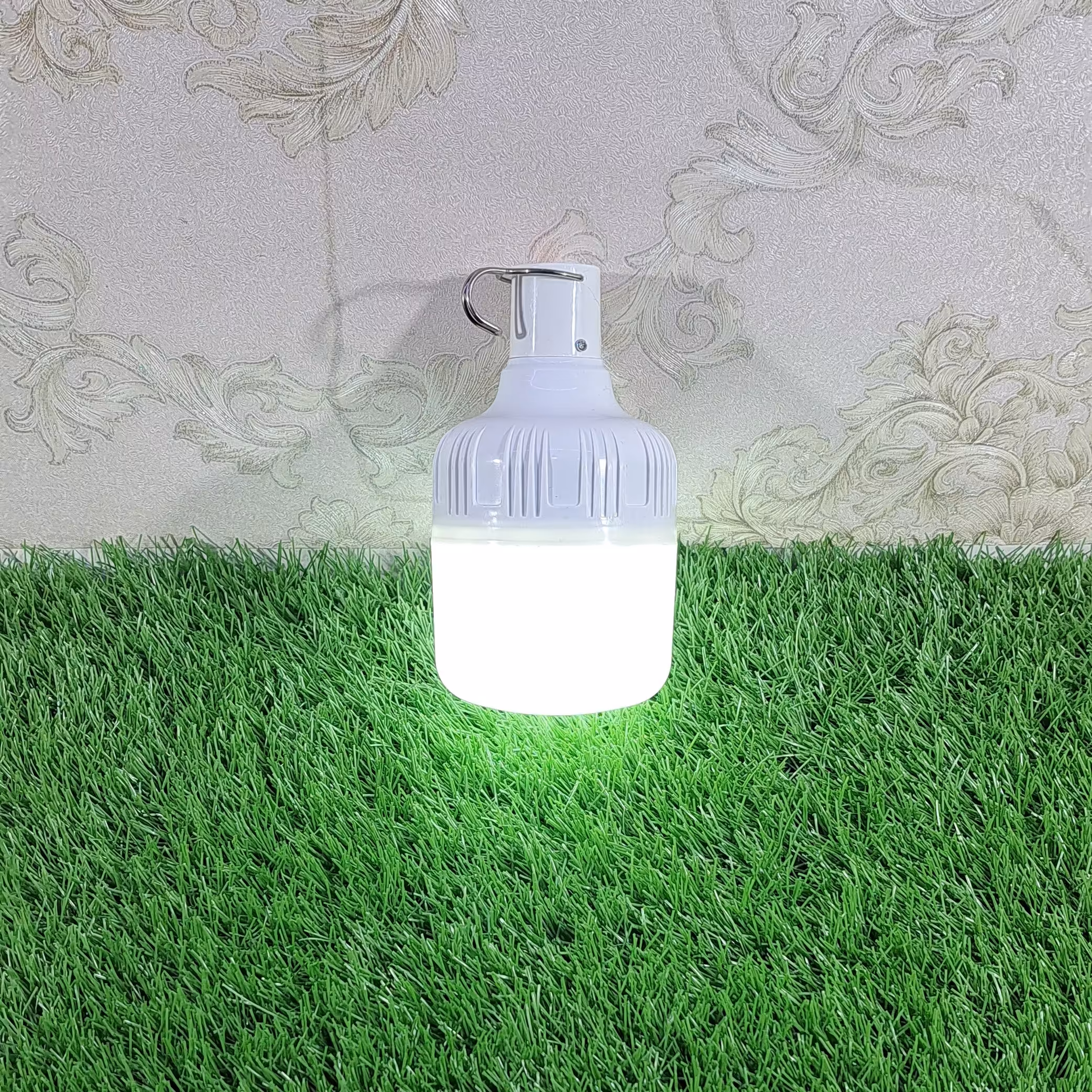 چراغ اضطراری شارژی 20 واتی 