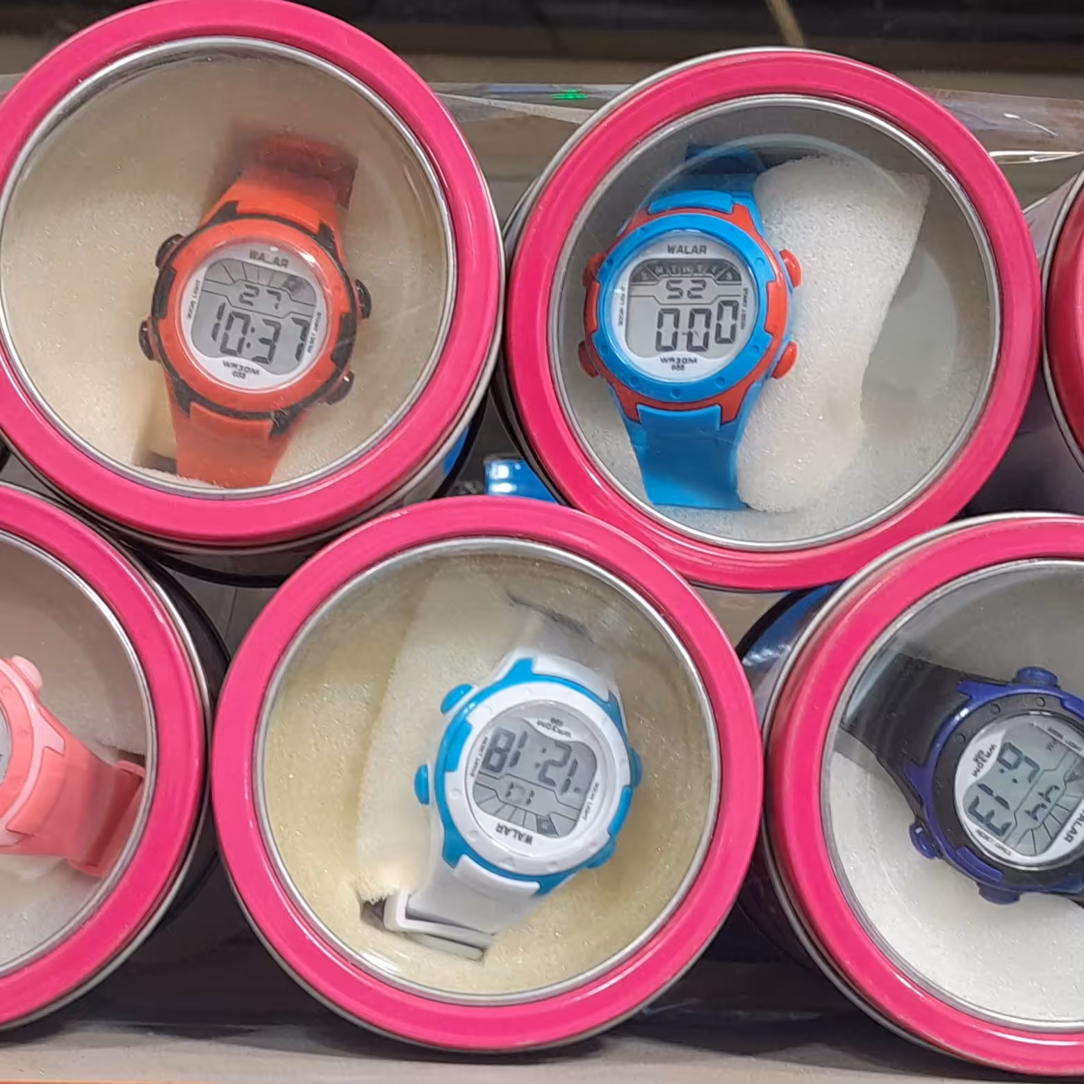 ساعت بچه گانه و دخترانه  بند ژله ای جذاب کلاسیکLED برند والارWALARموتور اصلی بند سیلیکونی PUبا دو نمایشگر کوچک و بزرگ