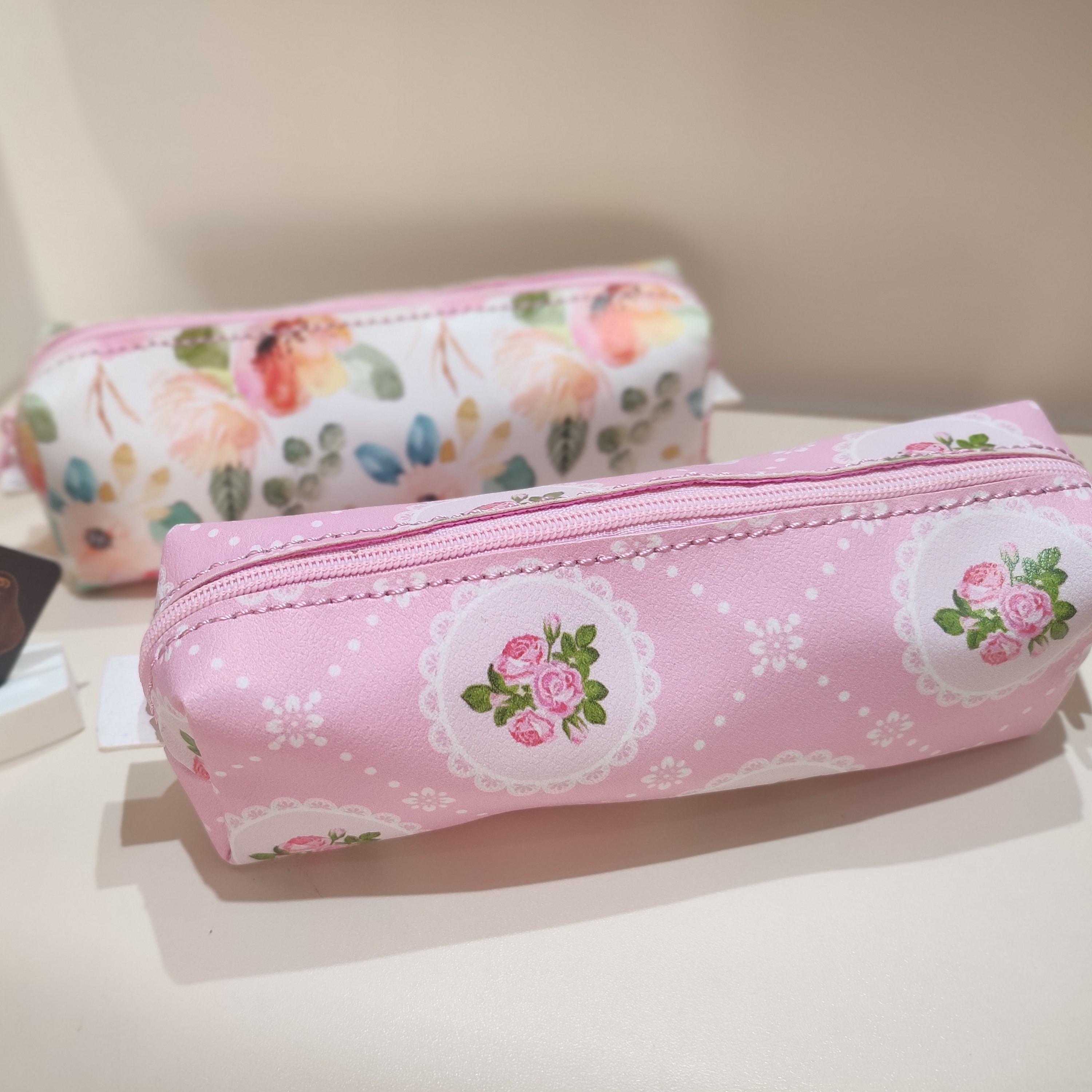 جامدادی چرم صنعتی دست دوز