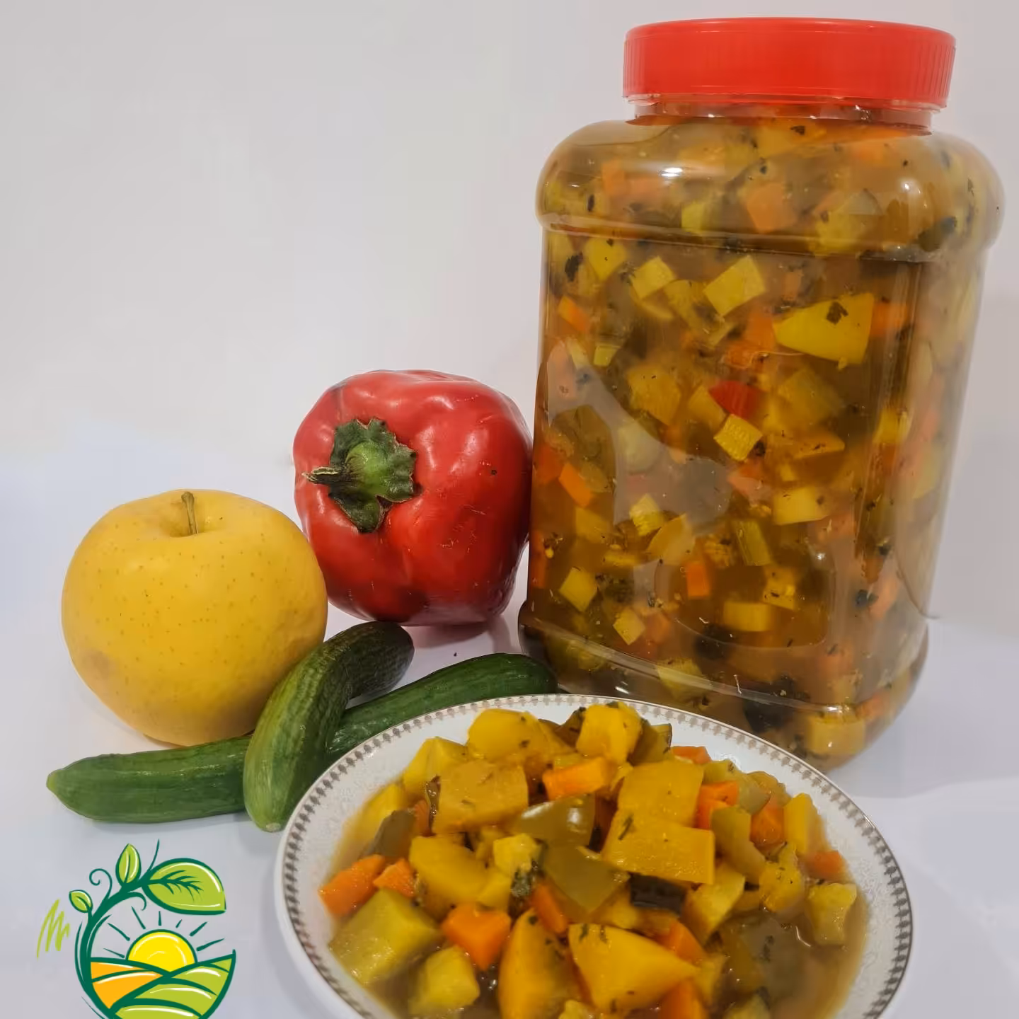 ترشی میوه خانگی یک کیلویی تازه و تمیز