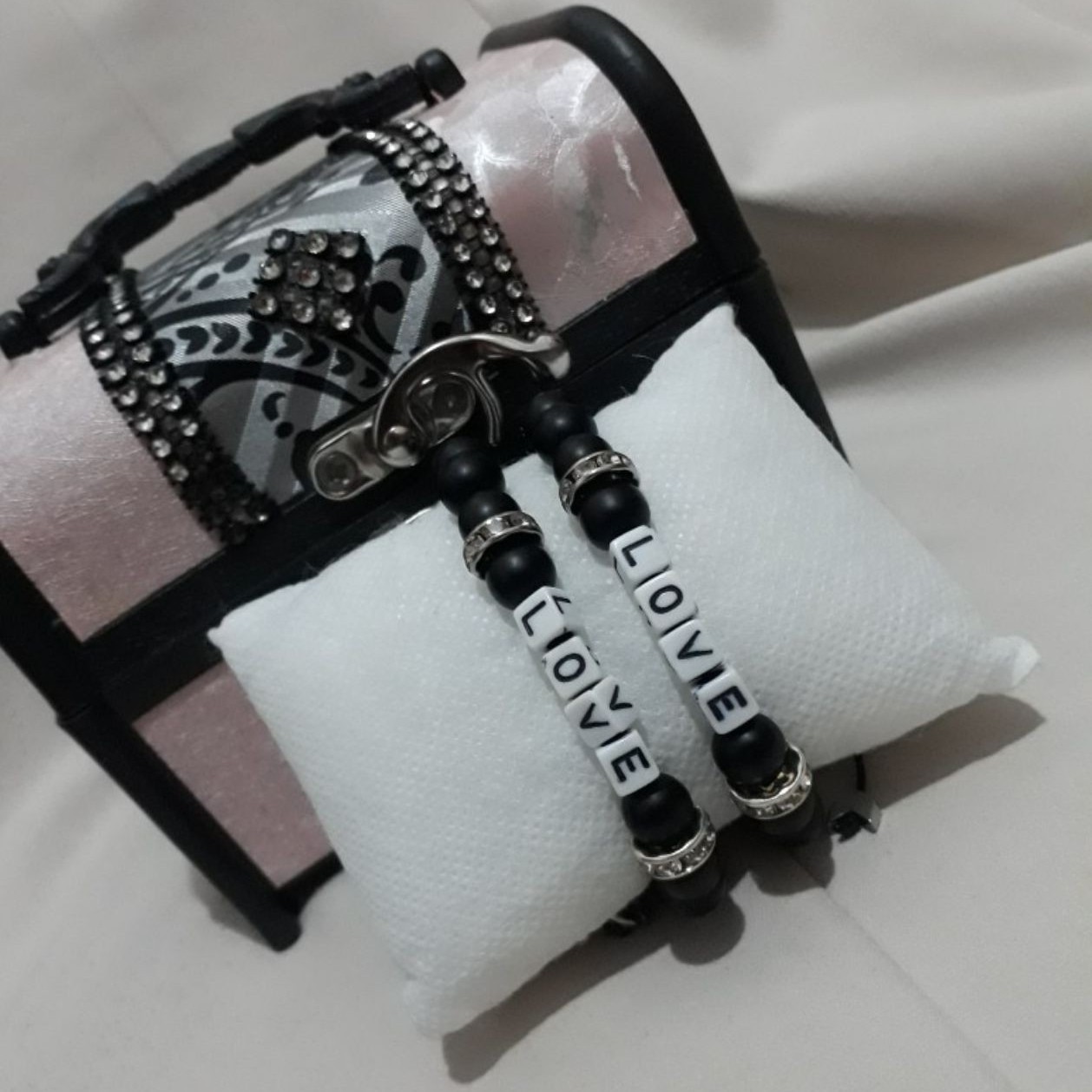 دستبند کشویی ست اونیکس Loveرنگ مشکی 