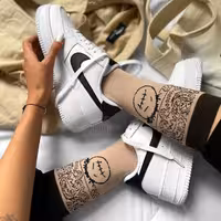 جوراب تراویس ساقدار زمینه نسکافه ای نخ پنبه فری سایز