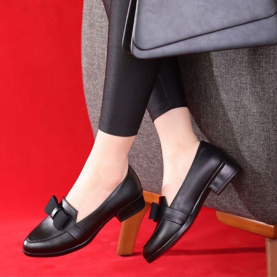 کفش اداری طبی زنانه با بالاترین کیفیت و مناسبترین قیمت ممکن و ارسال رایگان