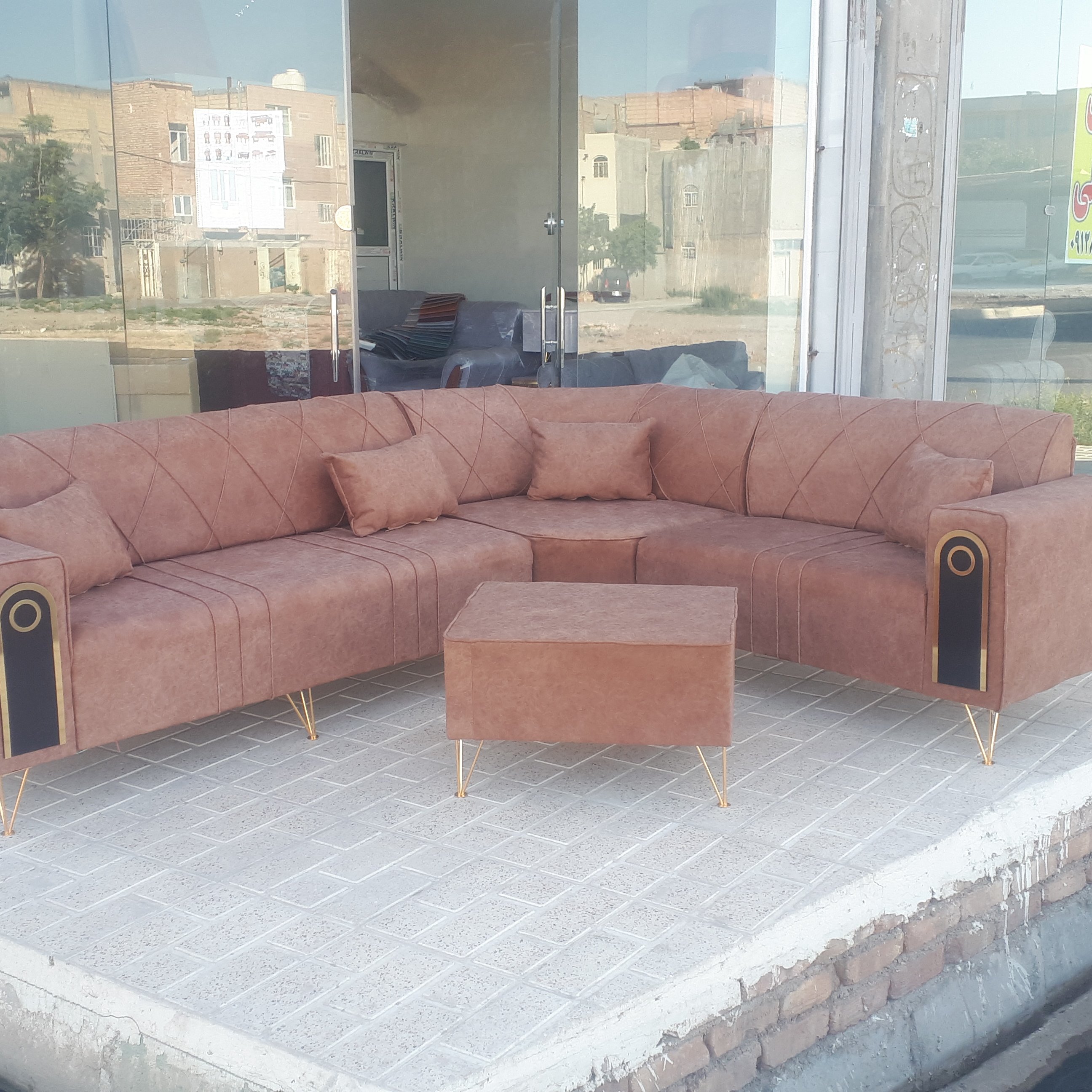مبل ال چستر زینت