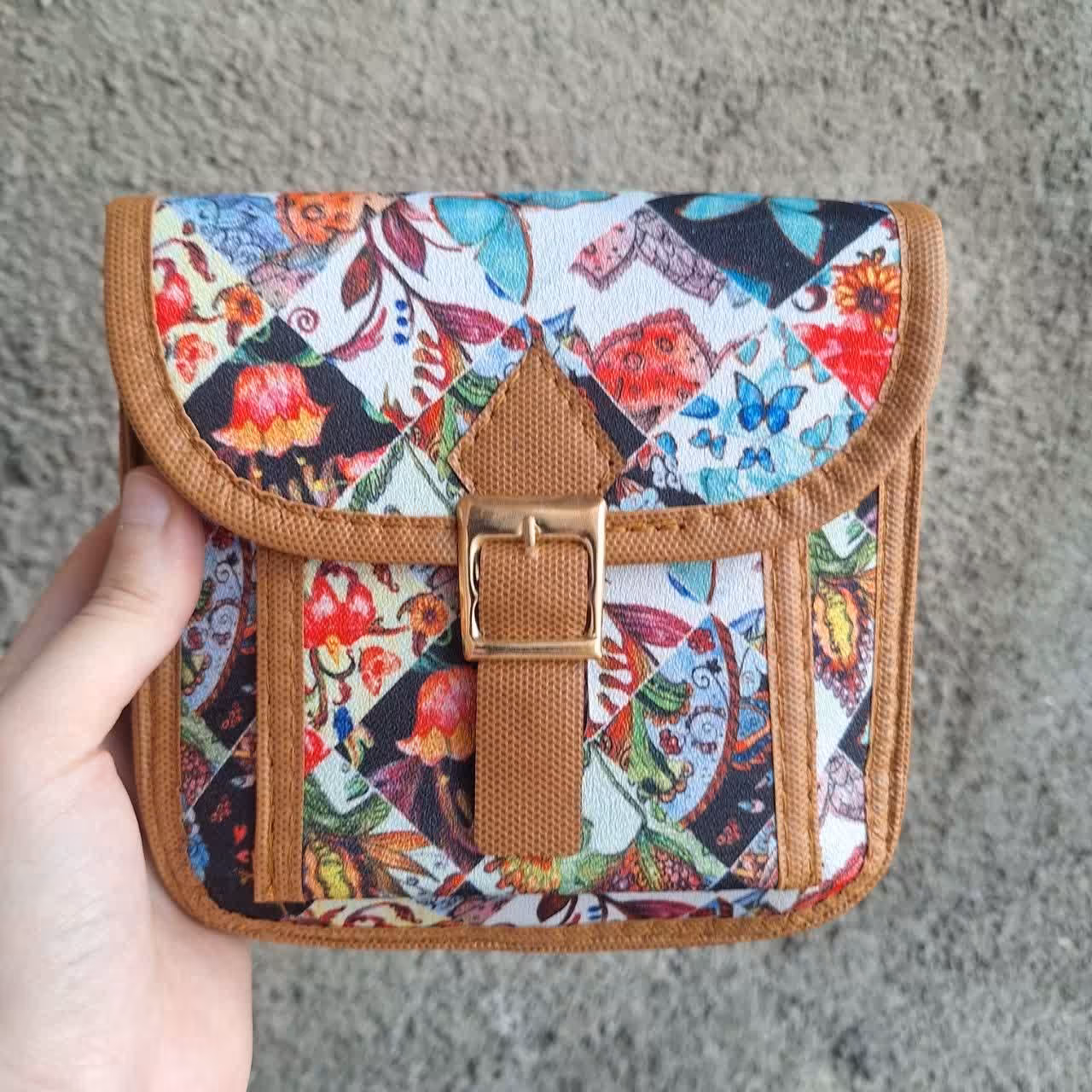 کیف دوشی دخترانه کرپ سنتی 16در16