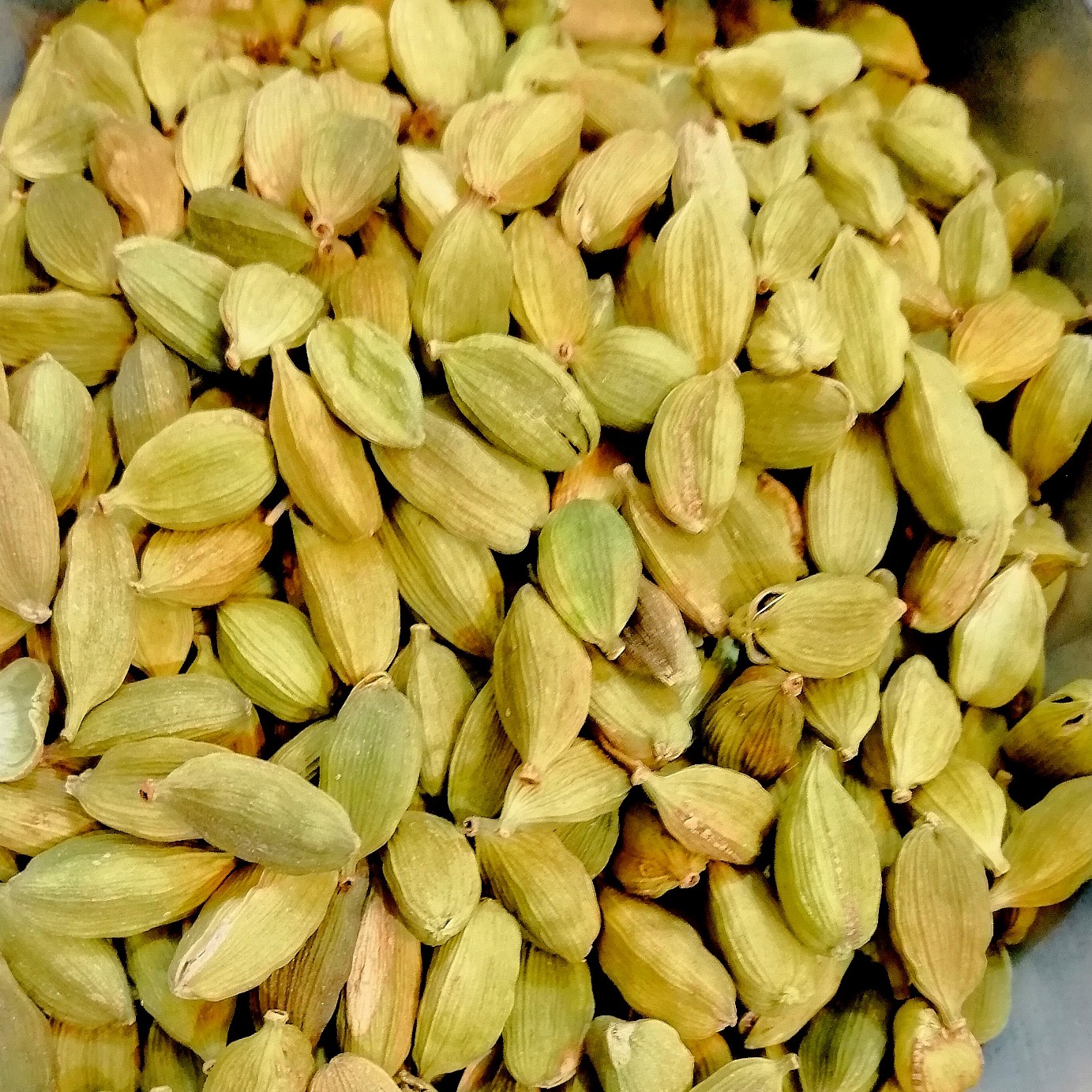 هل اکبر بنفش (بسیار معطر) 500 گرمی