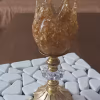 شمعدان رزینی با پایه طرح کریستال تزیینی و شیک باب مشکل پسندان تزیینی برای کنسولآ