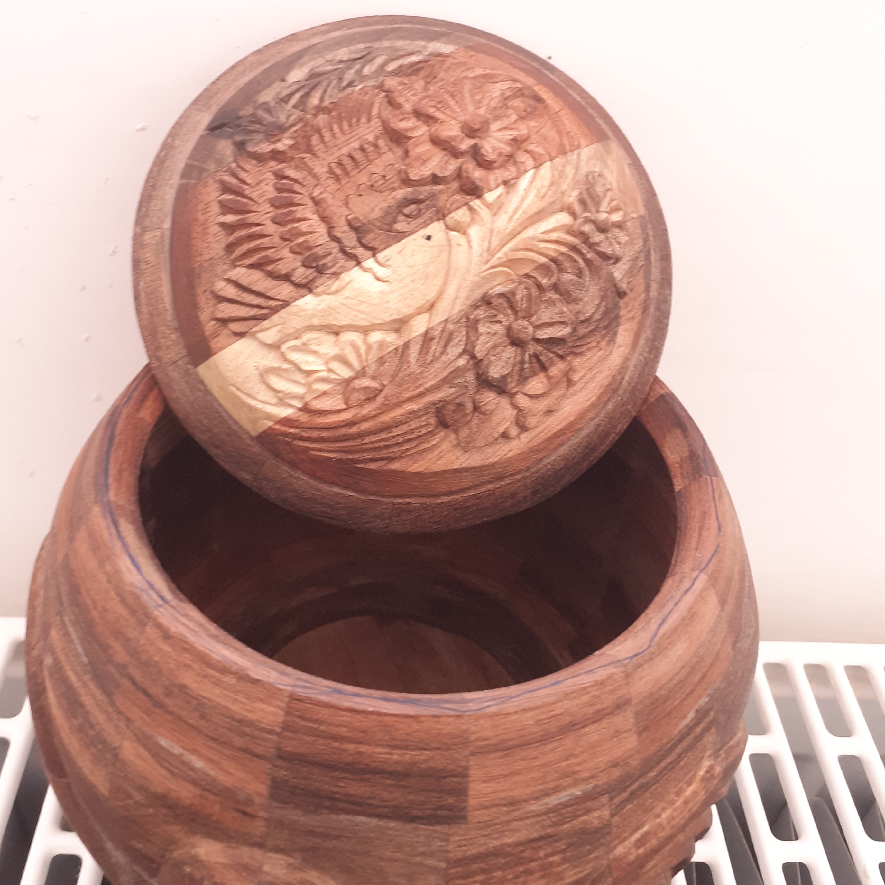 شکلات خوری لایه چینی از چوب گردو رنگ طبیعی با روغن گیاهی 