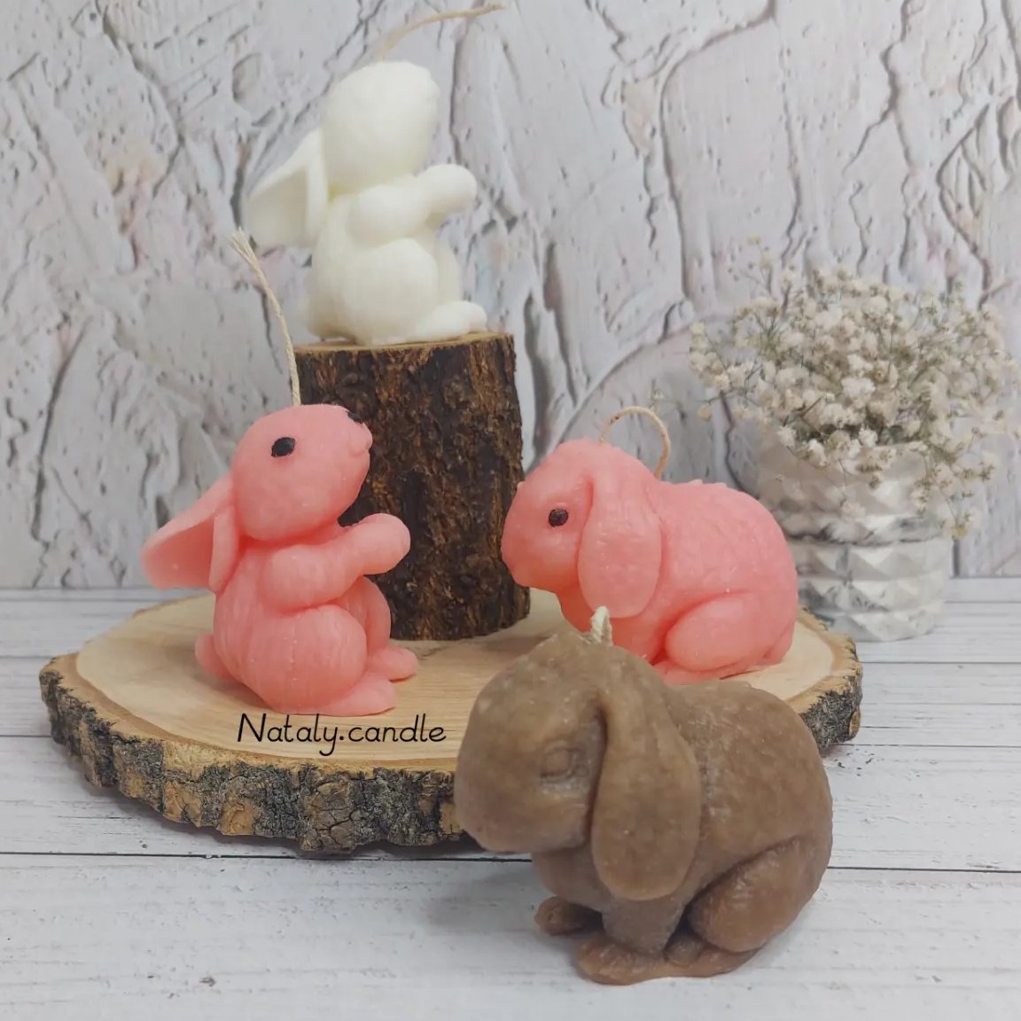 شمع دستساز خرگوش  ایستاده  و نشسته