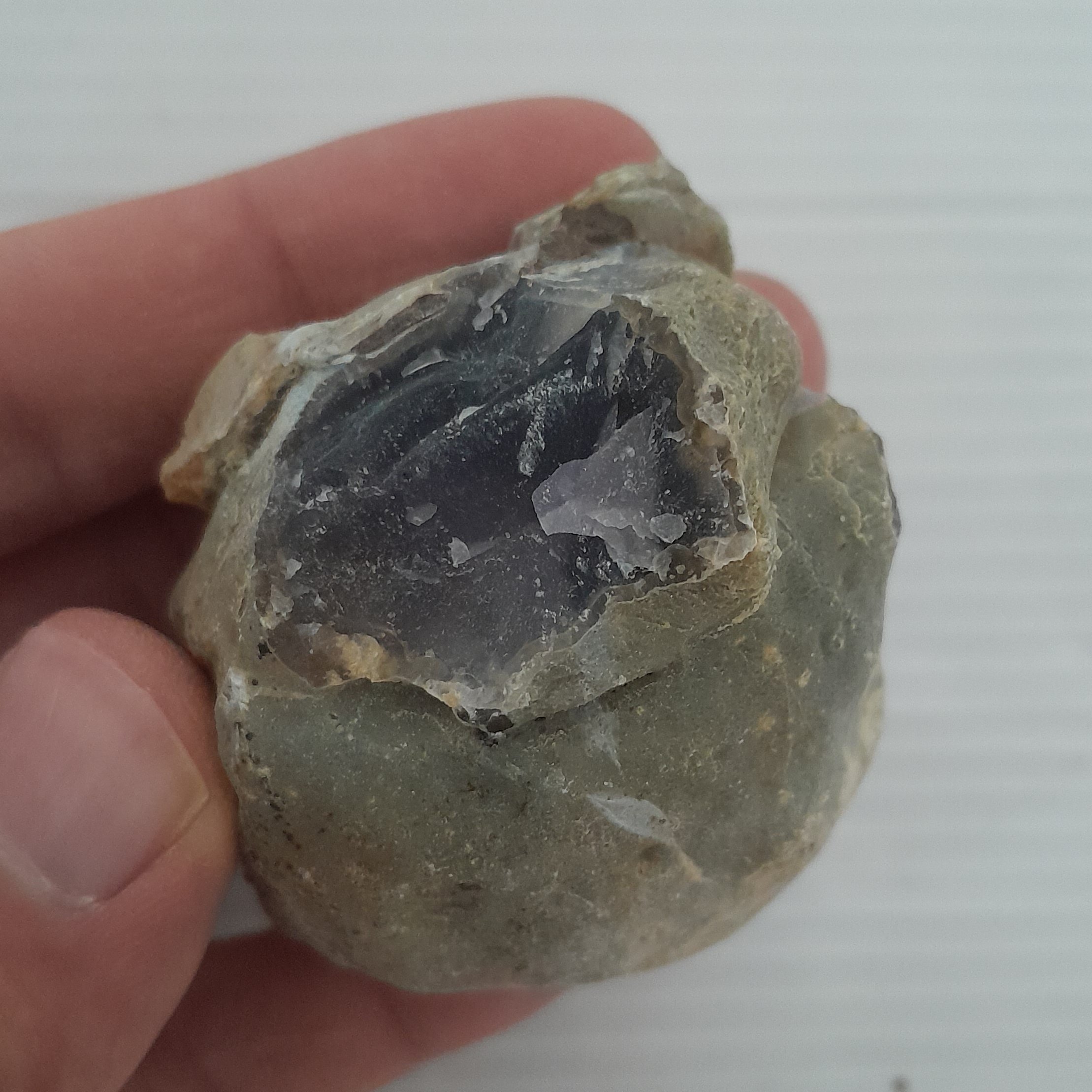 سنگ راف عقیق توپی کبود برش نخورده کد 104