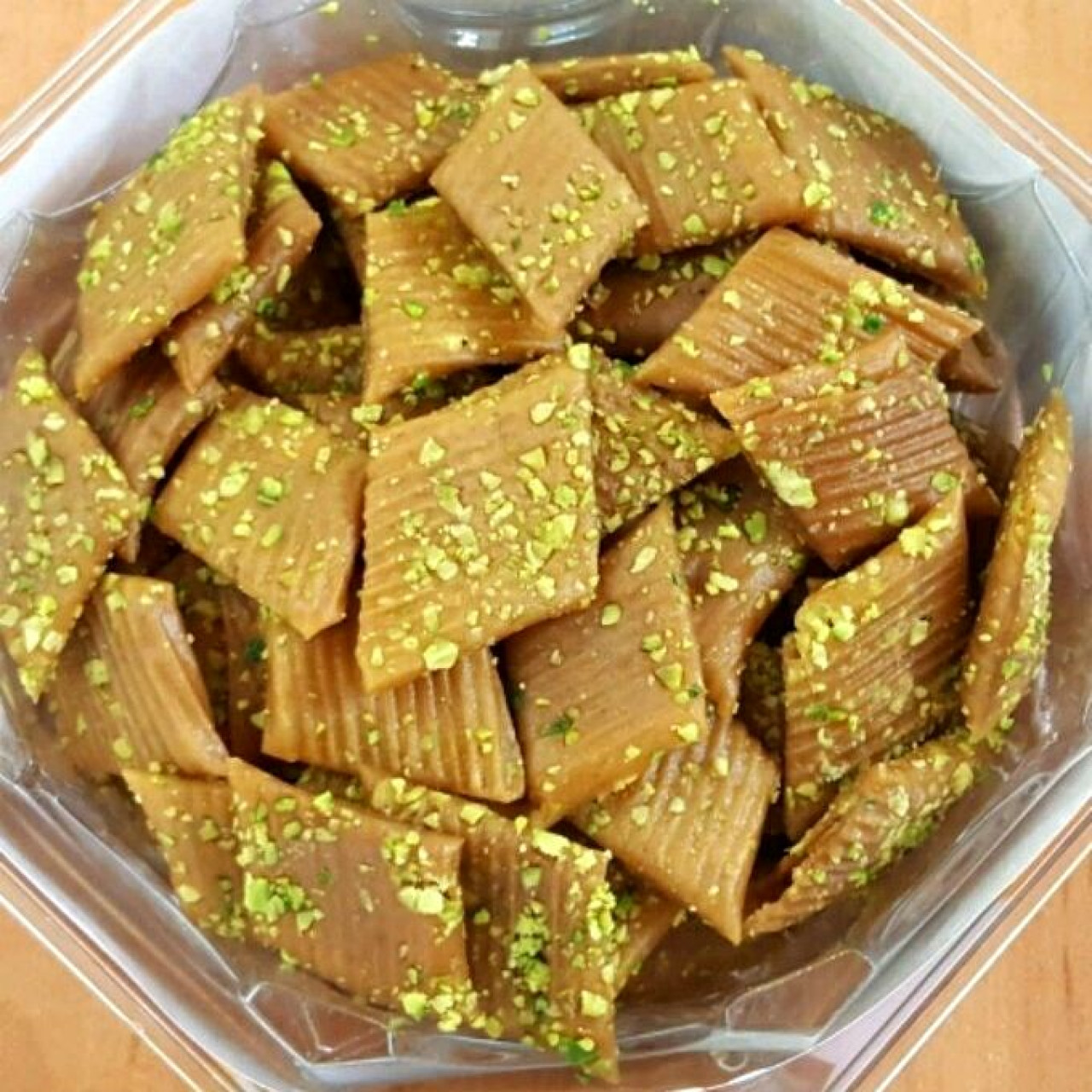 سوهان سنتی کاشمر_لقمه ای ساده