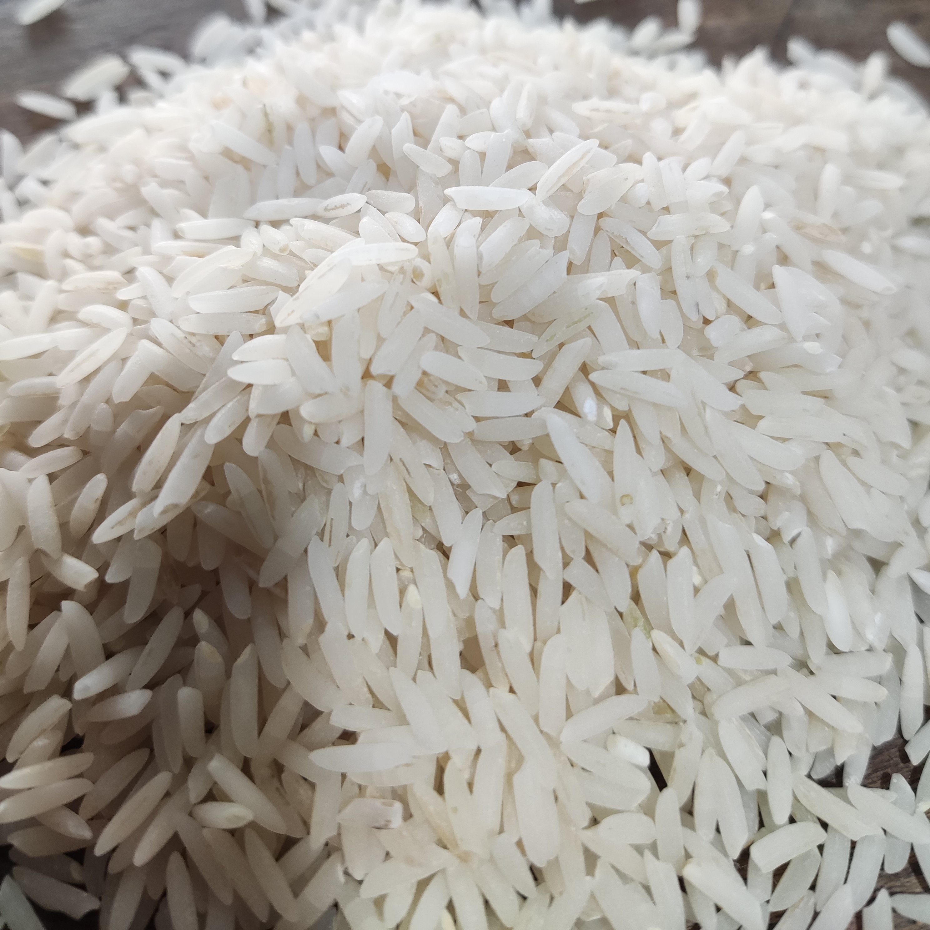 برنج طارم هاشمی کشت دوم ده کیلویی(پس کرایه)