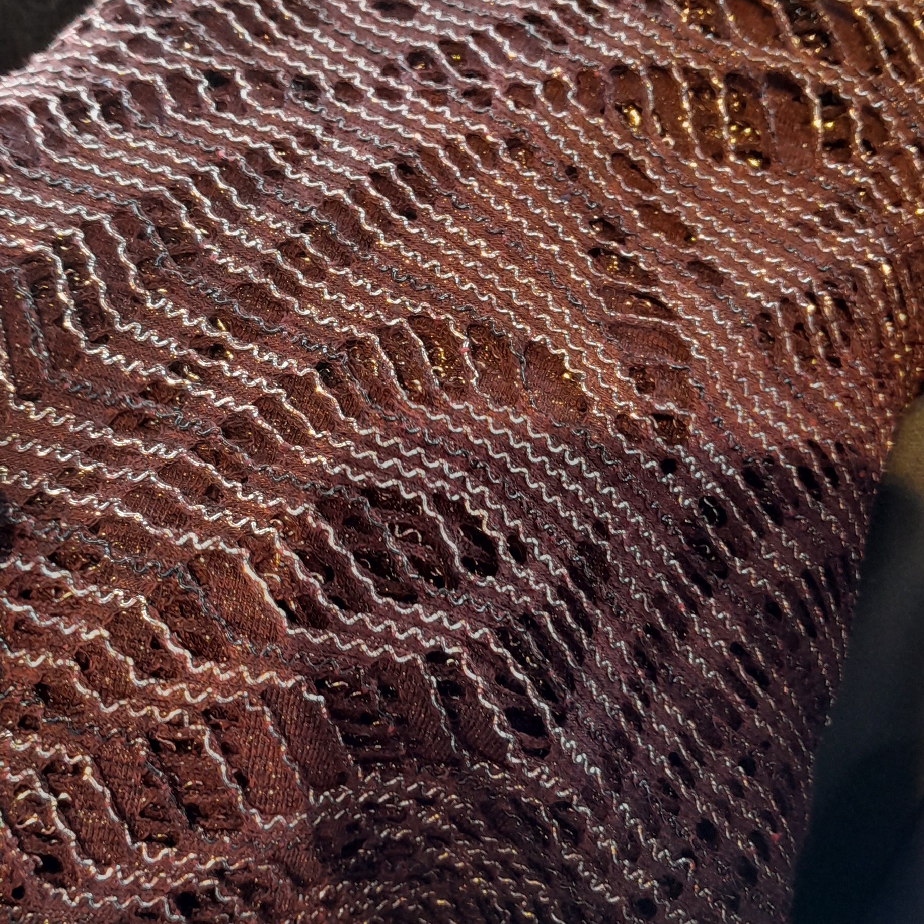 پارچه دانتل زرهی