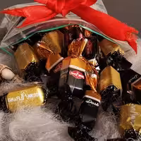 شکلات تلخ (760 گرمی) 2 تا بخر اشانتیون ببر مخصوص پذیرایی مامان جون ( دوسر پیچ )