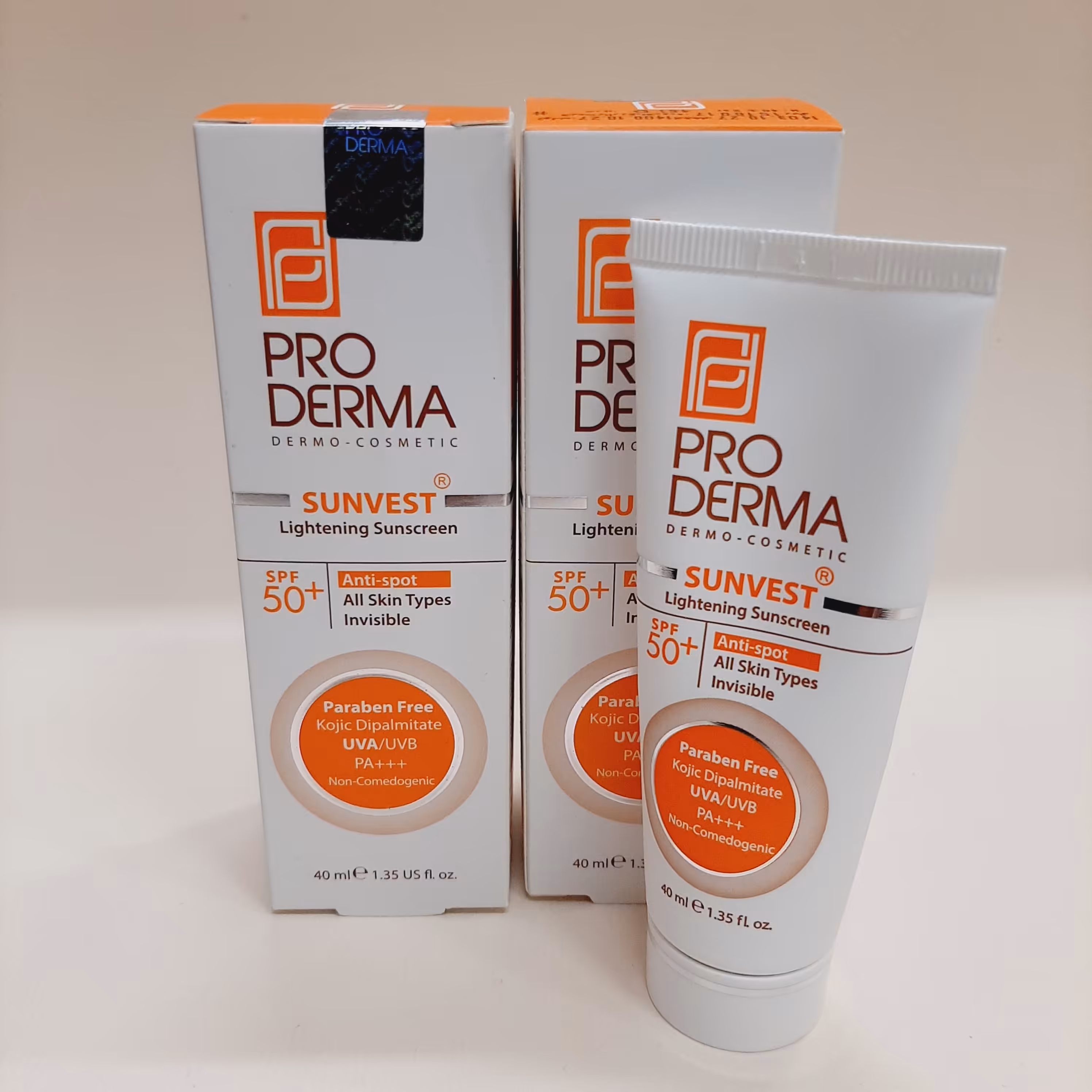 ضدآفتاب روشن کننده پرودرما- +50 SPF- فاقد رنگ 