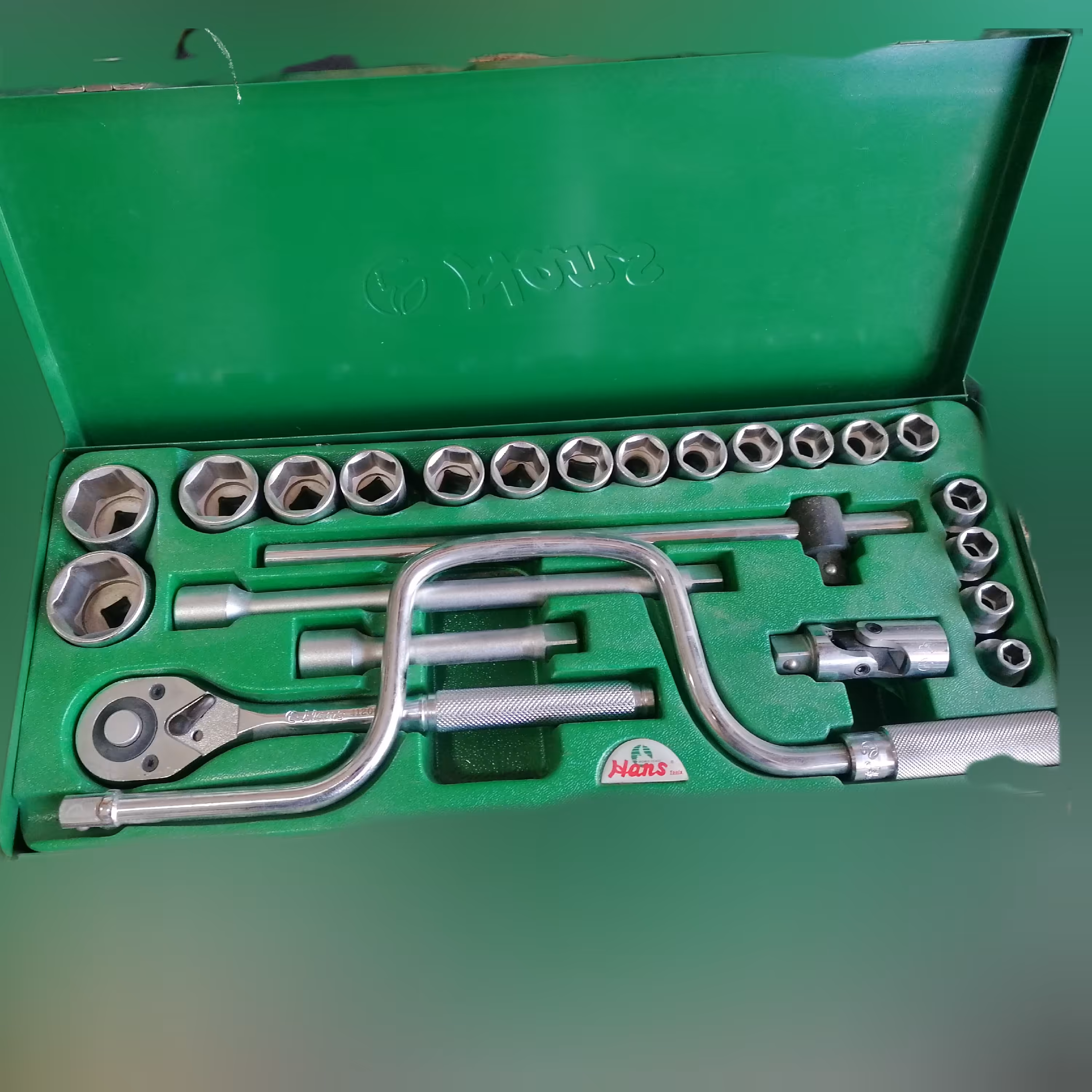 جعبه بکس اصلی هنس با ضمانت رد نکردن و کیفیت بسیار عالی