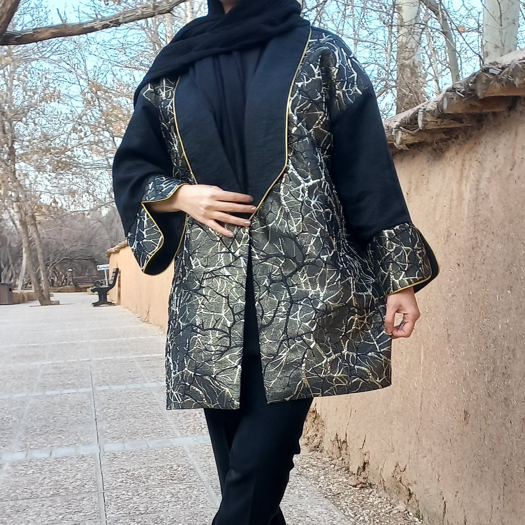 مانتو ژاکارد ترک، مانتو شیک، مانتو شاد، مانتو خاص، مانتو بهاره ژاکارد طراحی کارگاه خیال