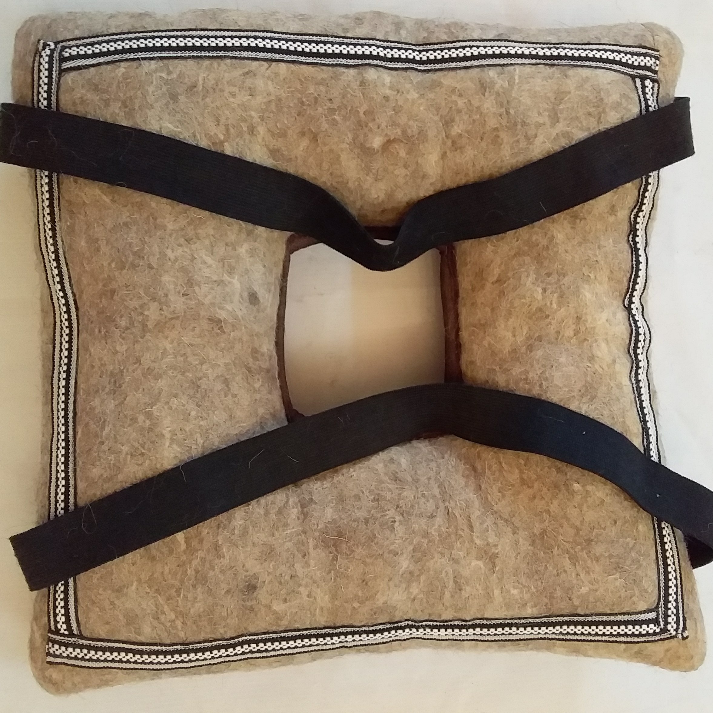 بالشت عرقگیر طبی