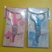 قیچی غلاف دار مهد کودک خیام شمالی نوشت افزار پاکزادی 