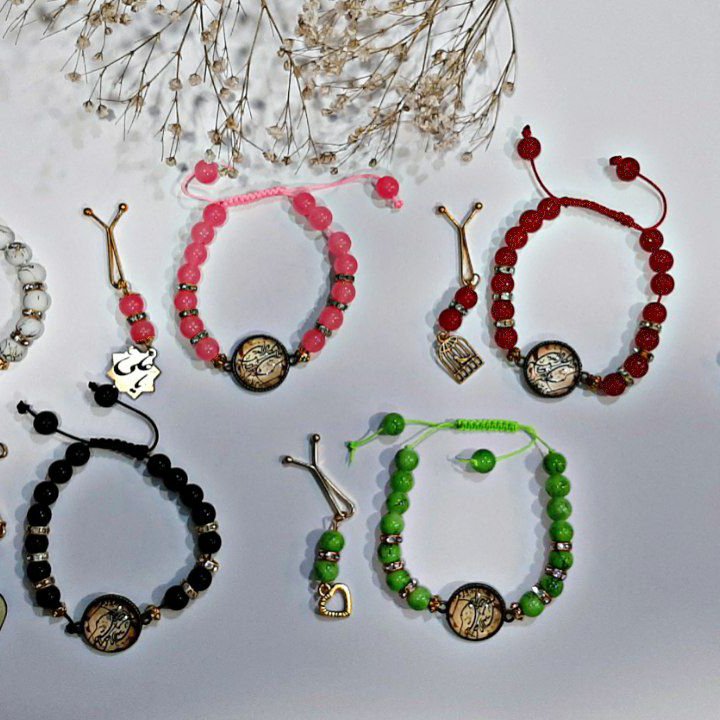 دستبند مذهبی